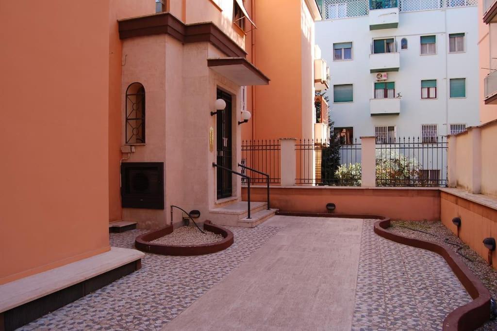 Interno Sette