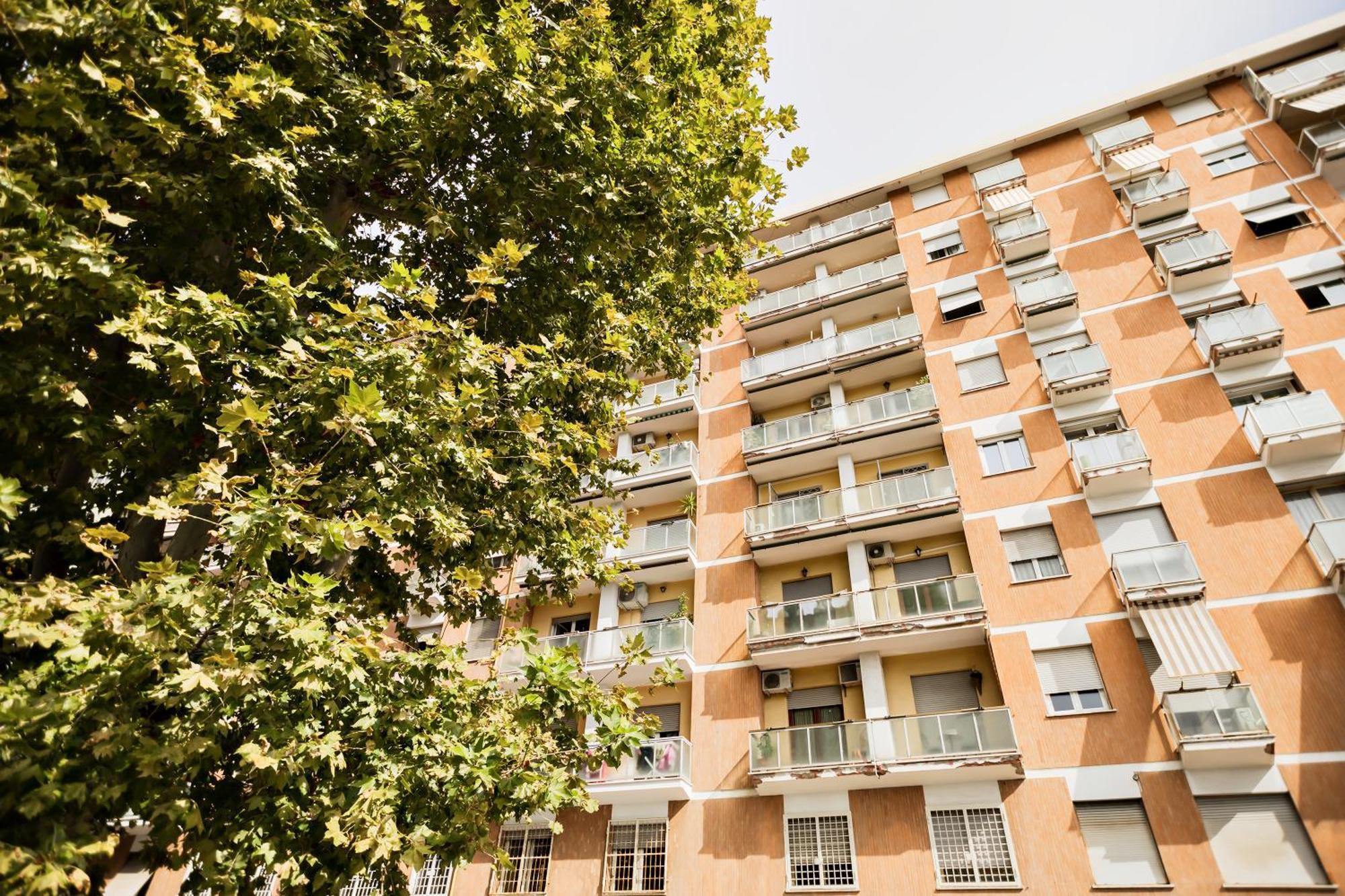 Stepahouse Zona San Paolo Elegante Bilocale A 2 Minuti Dalla Metro B Apartment Rome