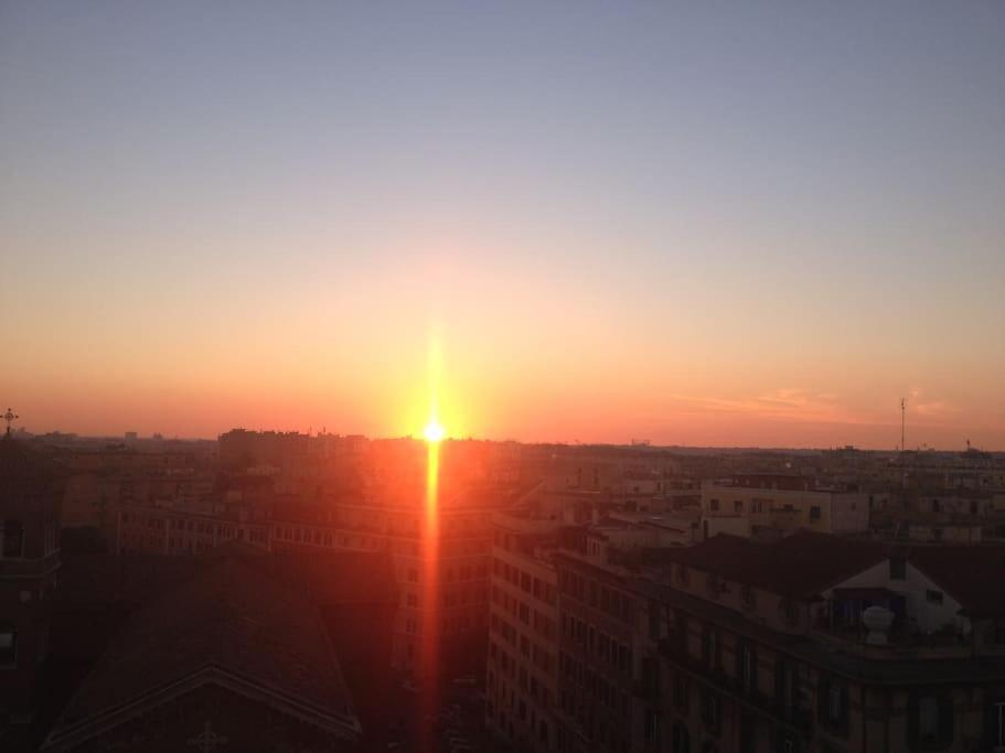Re Di * Rome