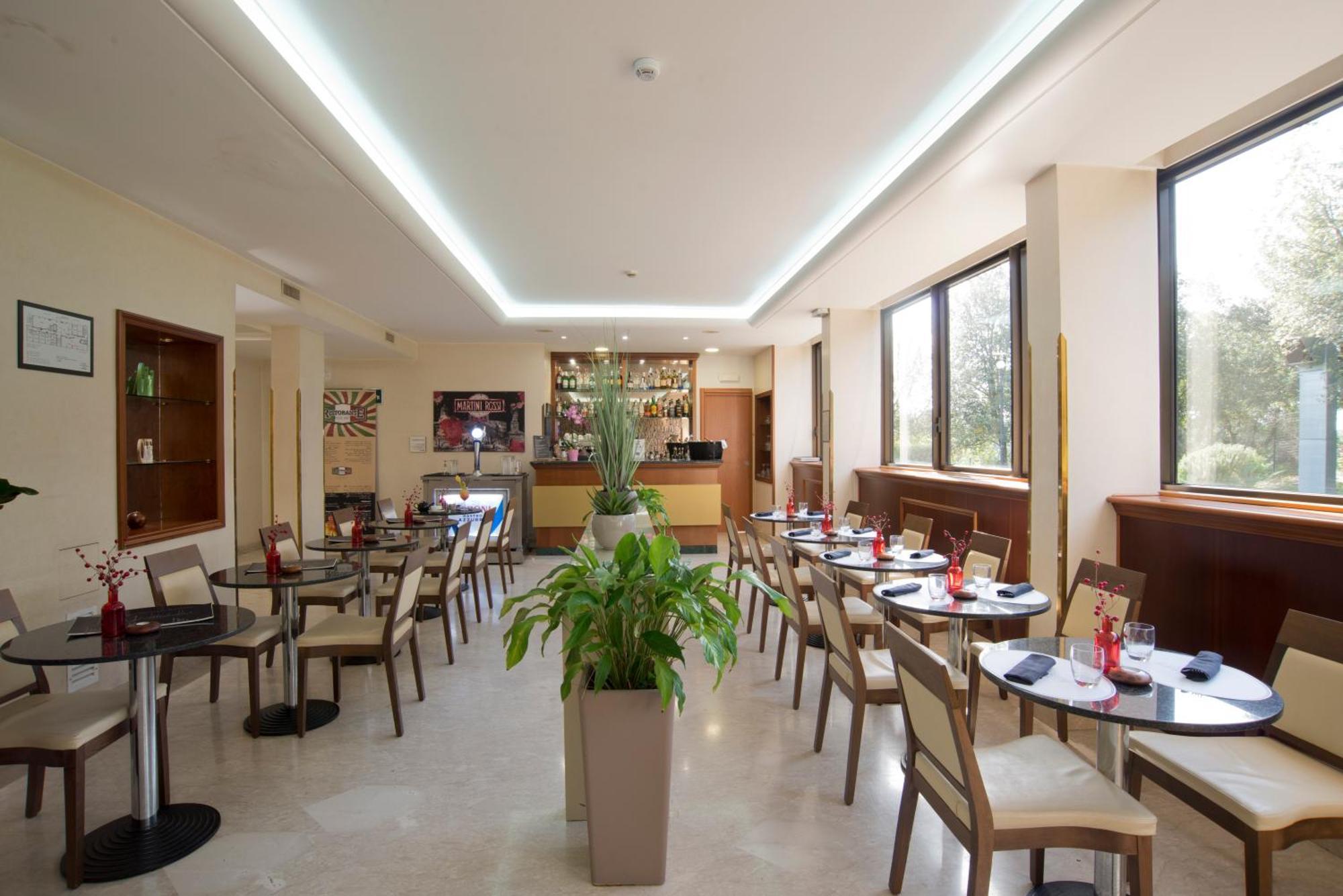 Hotel The Brand 4*