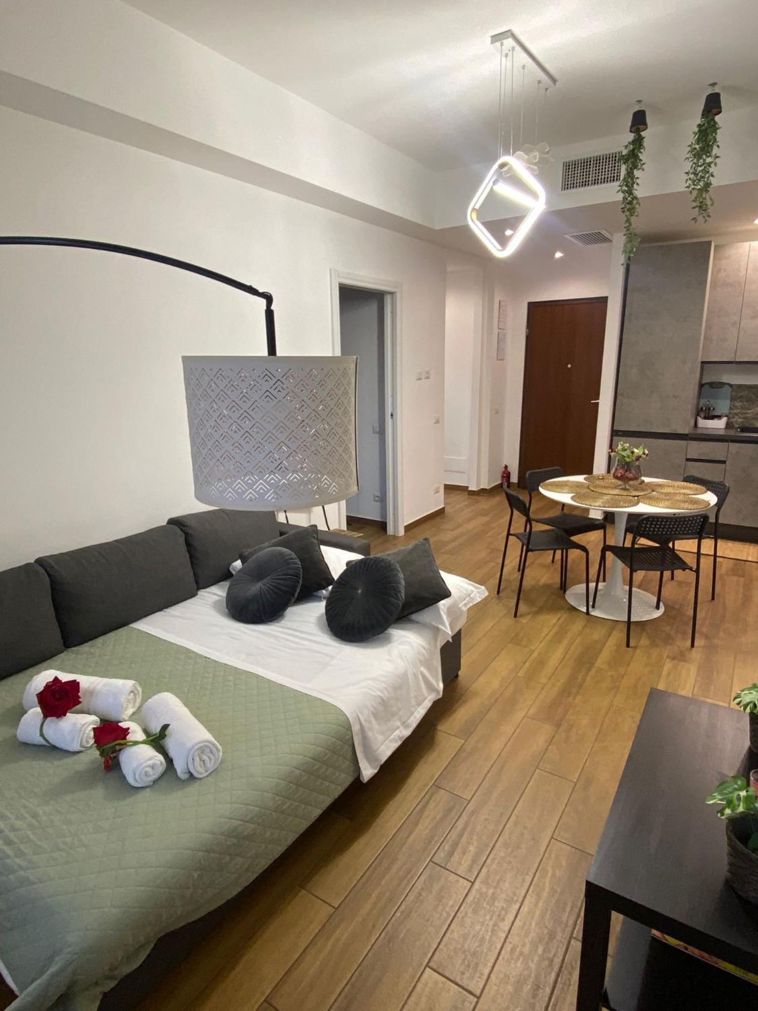 Red Roses Domus Apartamento Roma