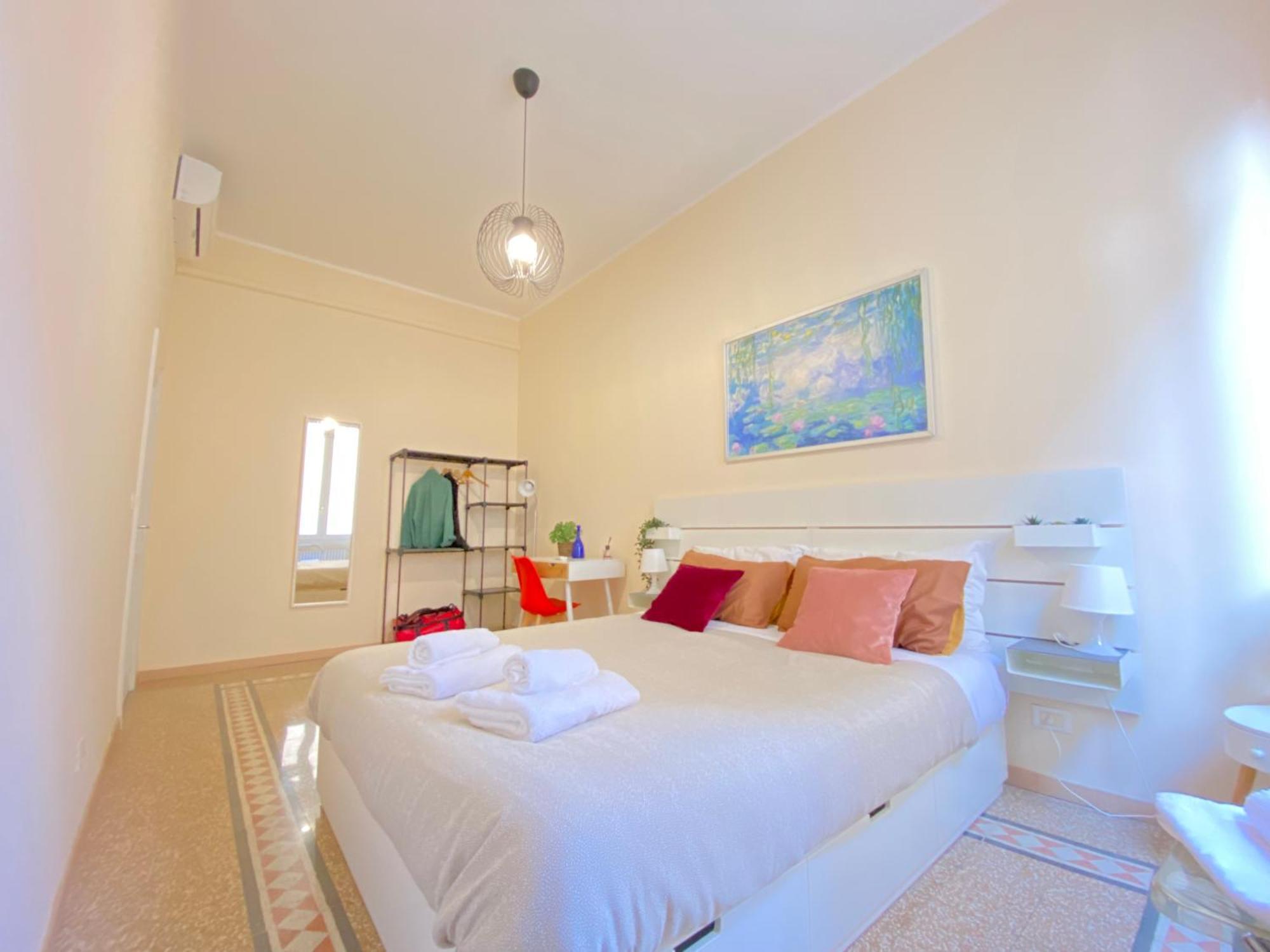Apartment Red House Trastevere San Pietro Bambin Gesu Sant Onofrio