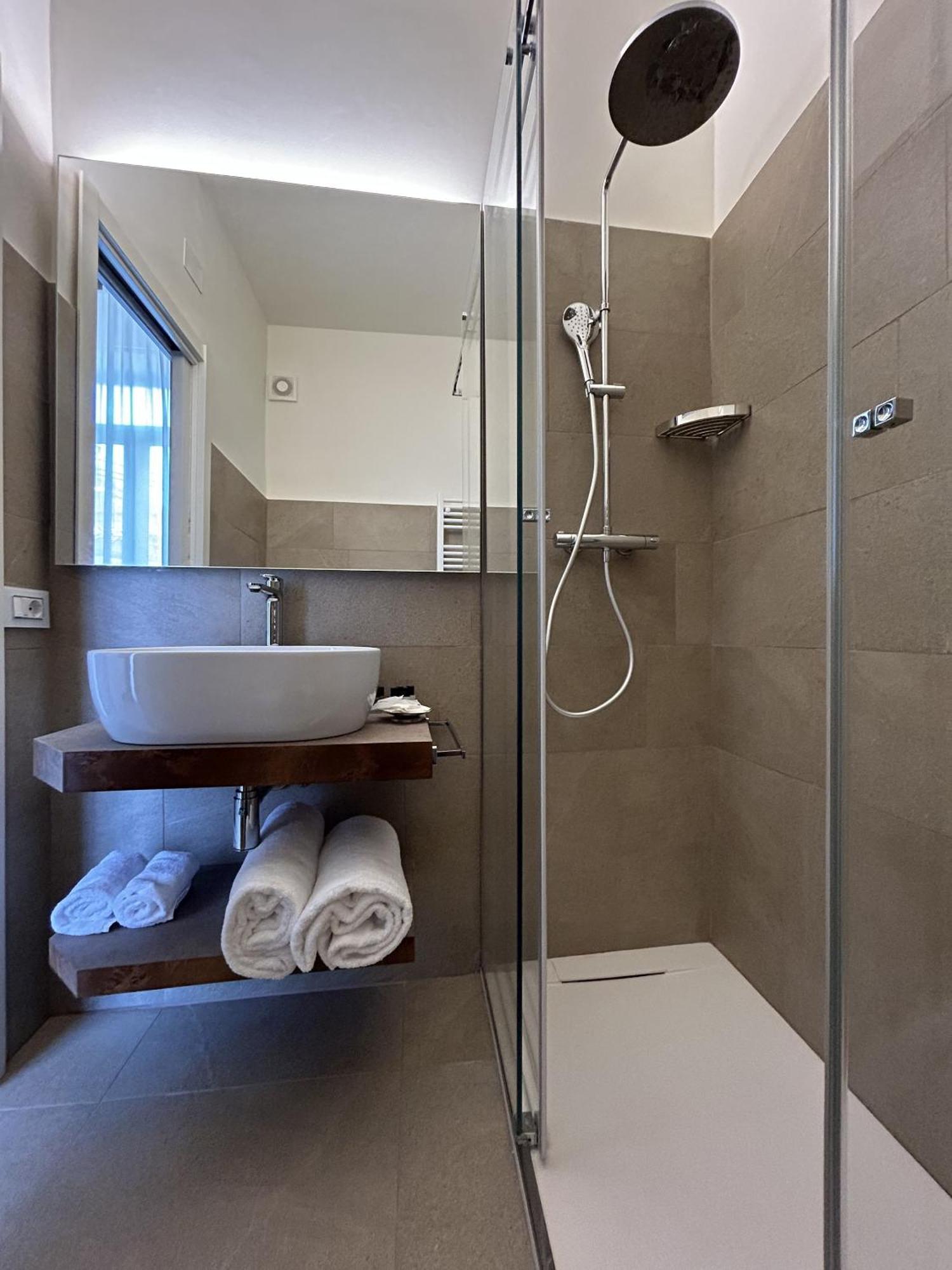 Astom Appartement *