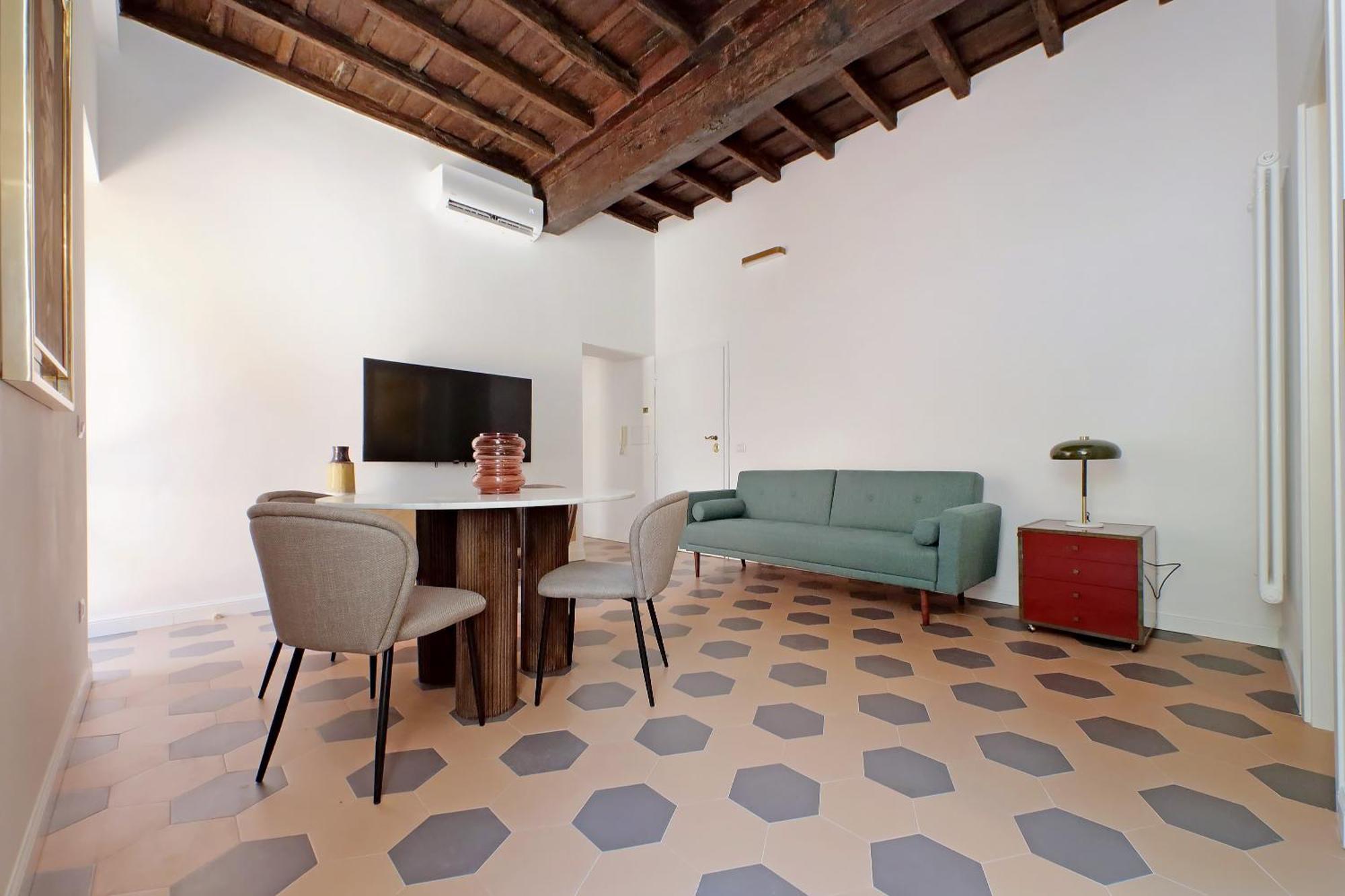Trastevere Cisterna 4