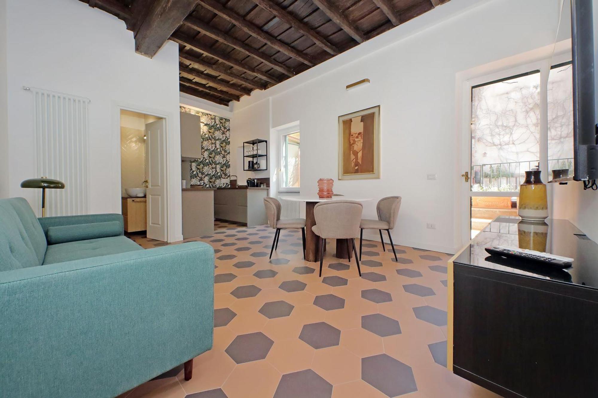 Trastevere Cisterna 4