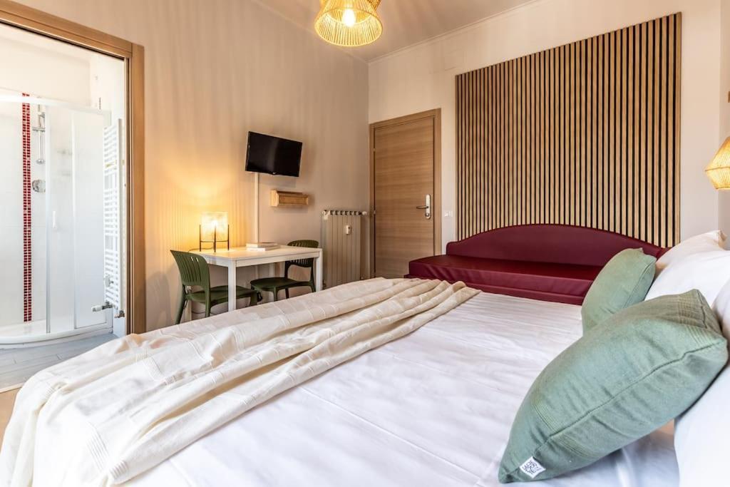 Dafne Un Energico E Pieno Di Appartement Rome