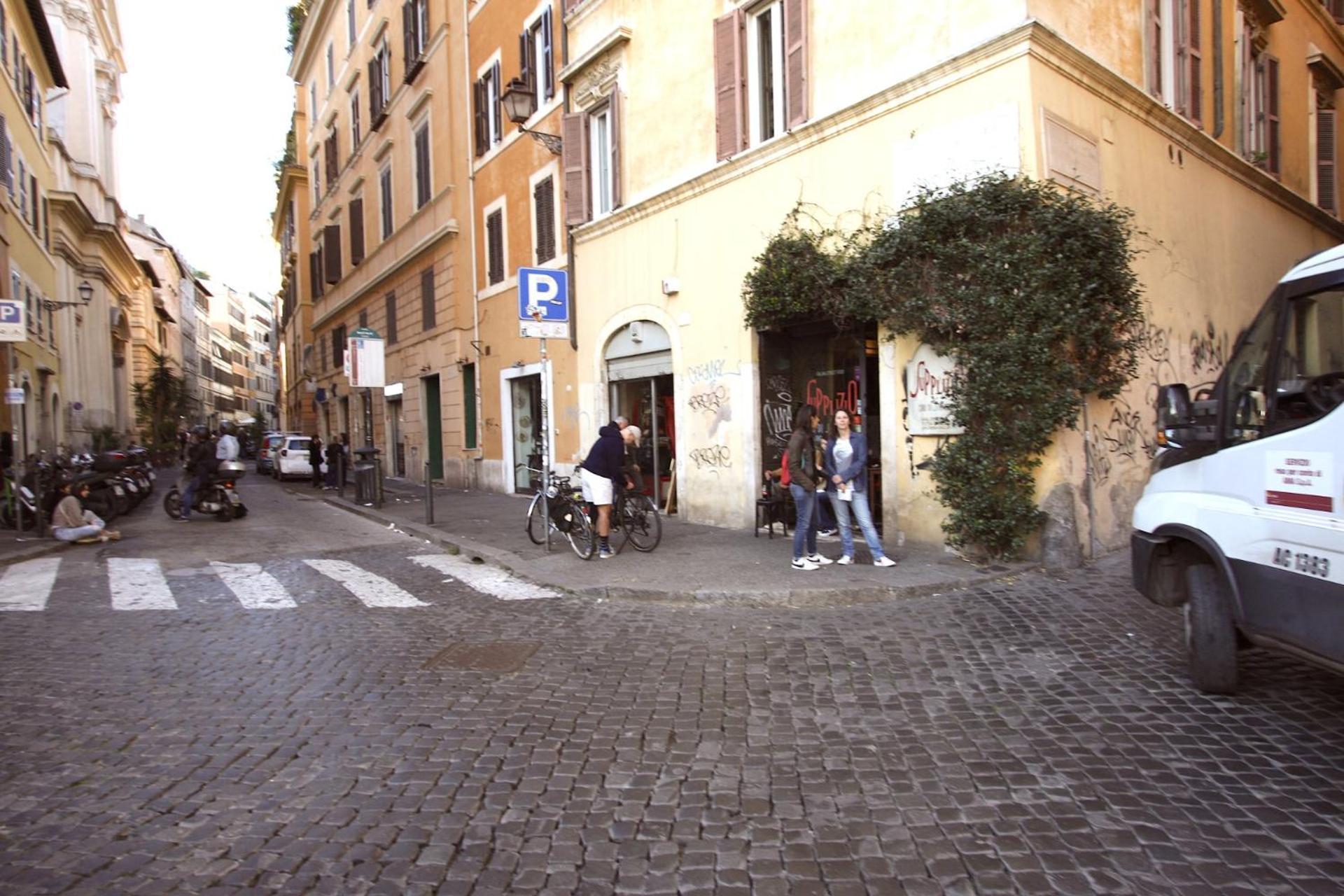 Floor In Campo De Fiori Apartment Rome