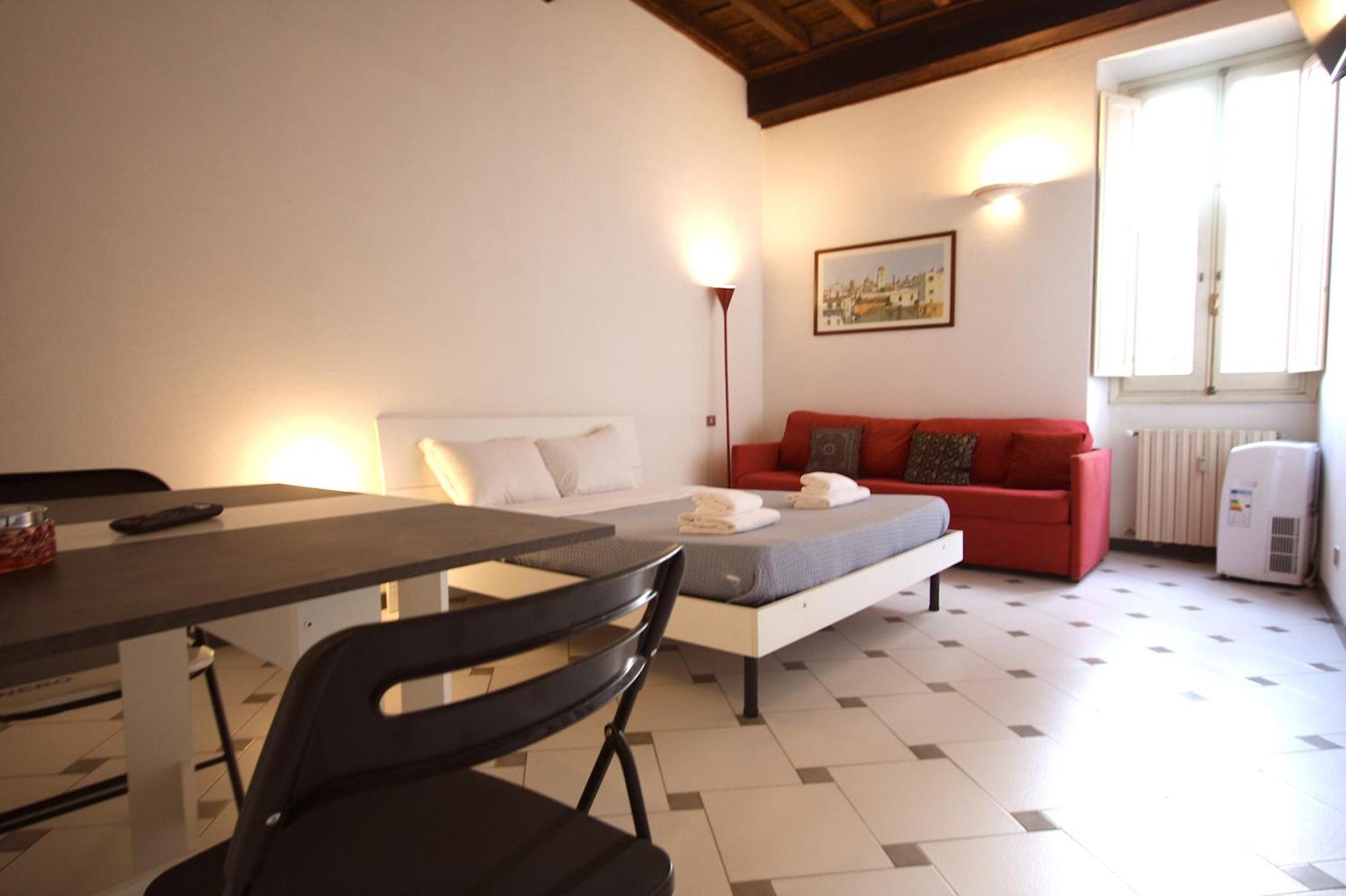 Apartment Lovely In Campo De Fiori
