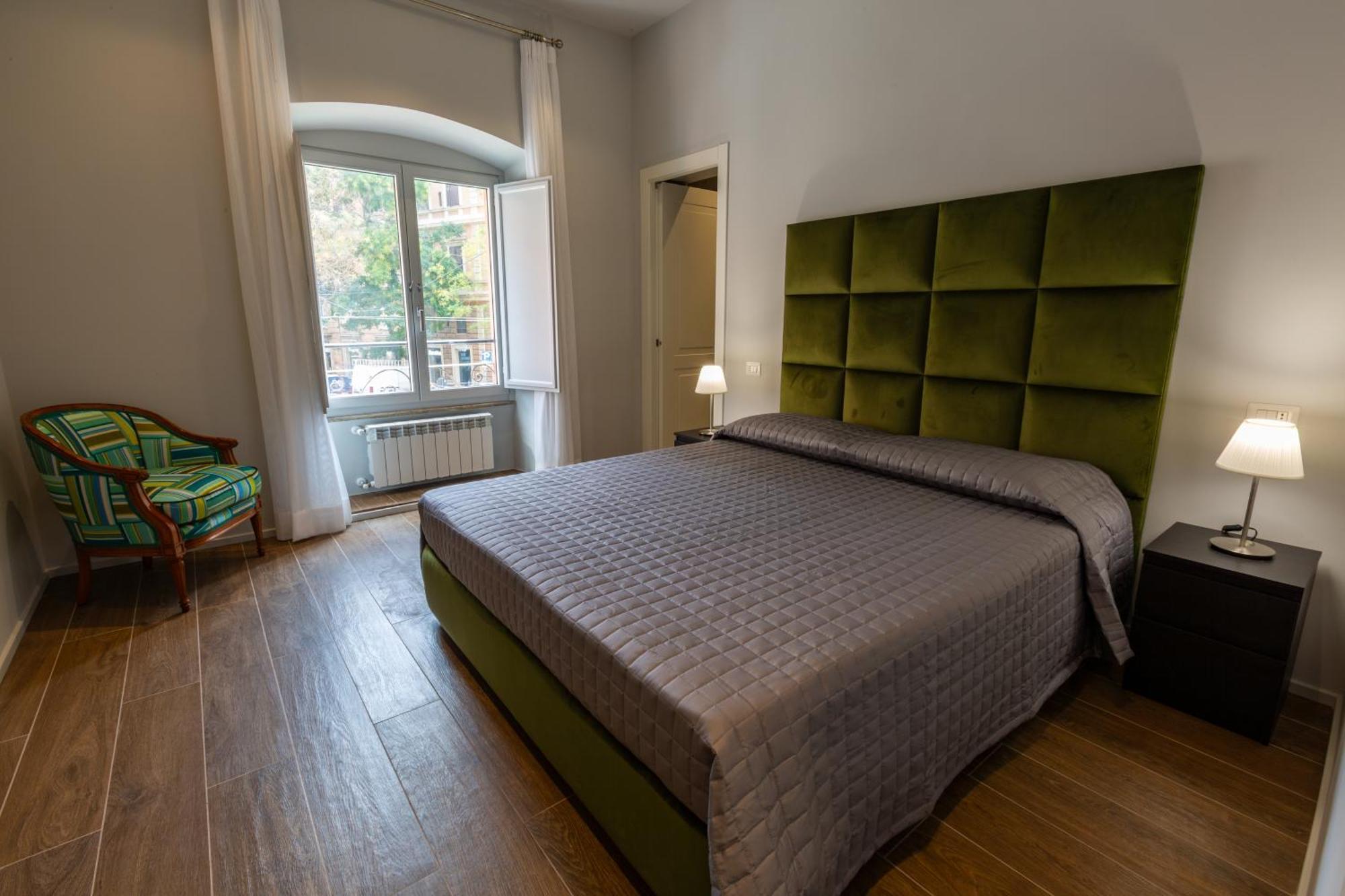 Apartment Castroni Ottaviano Rome