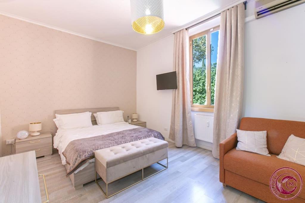 C M Il Balcone Di Galatea Apartment Rome