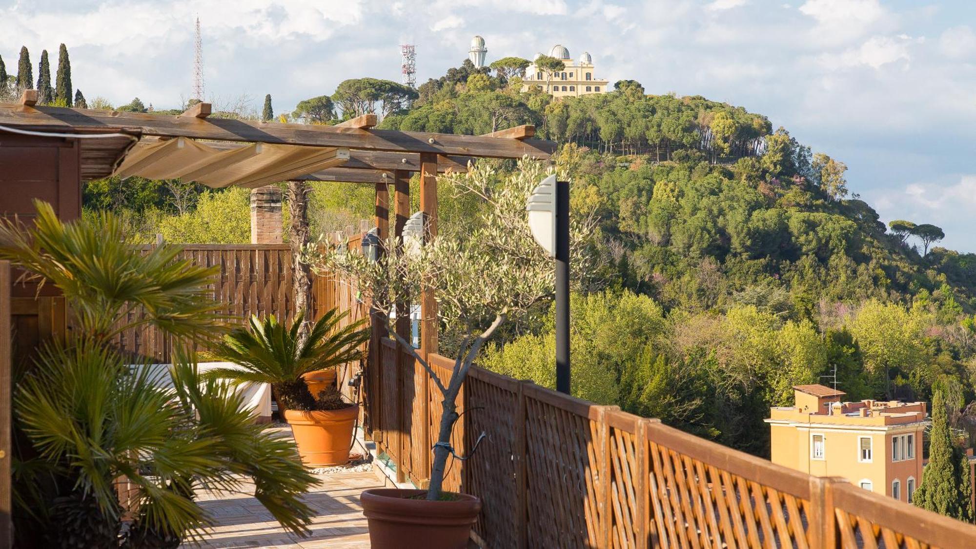 Panorama Penthouse By In * Rome