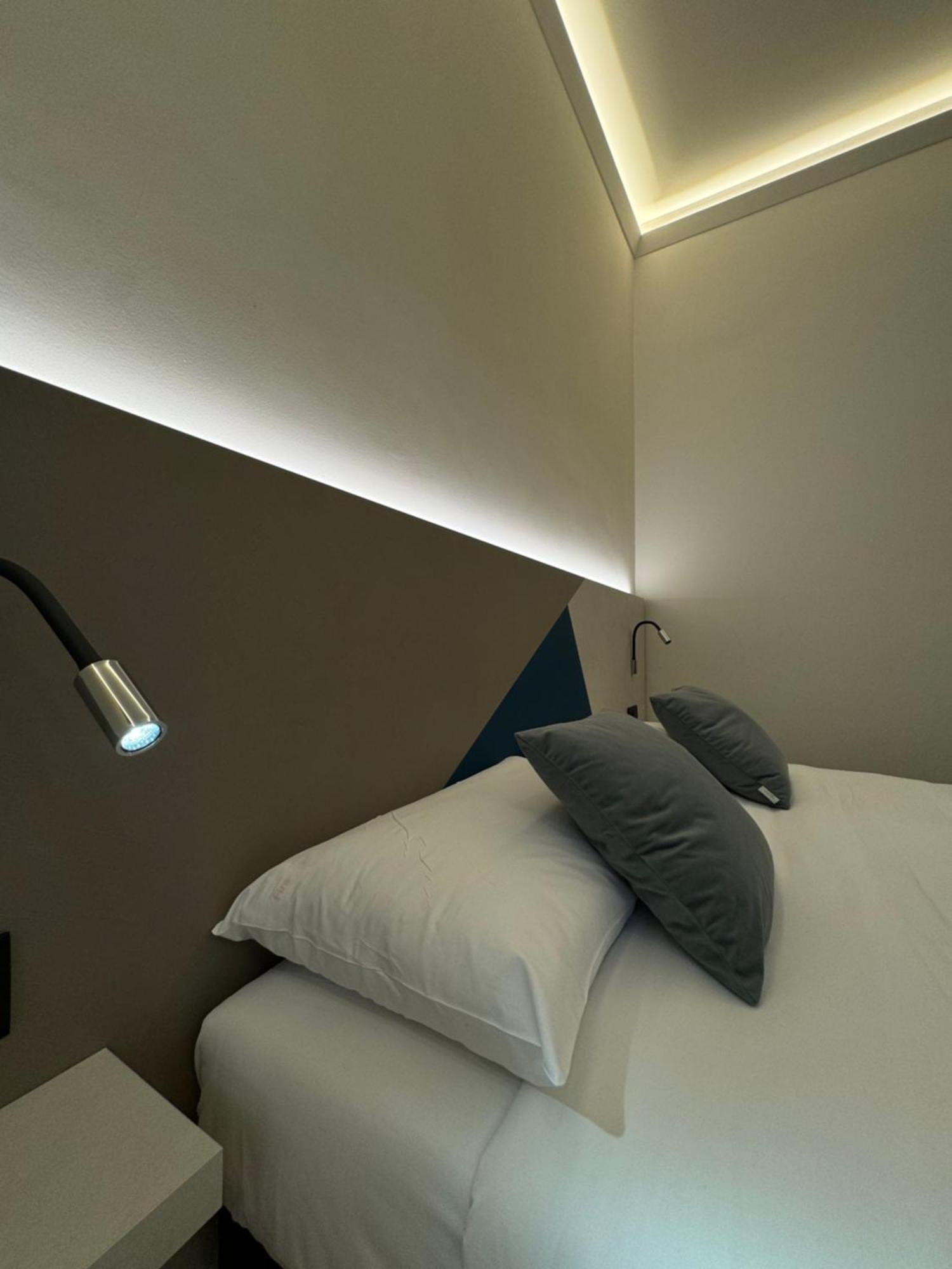Apartment Honeycomb *