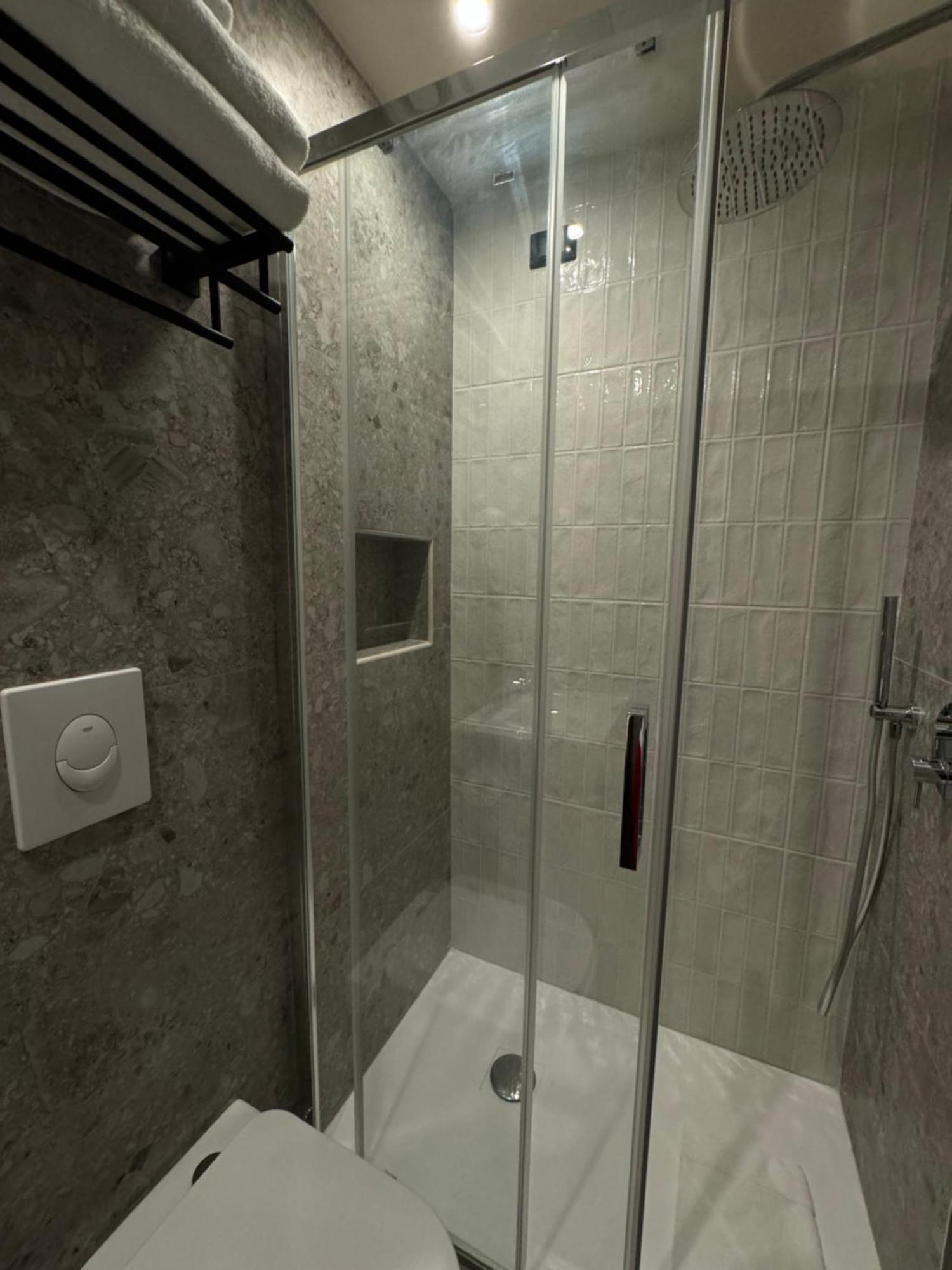 Honeycomb Apartment Rome