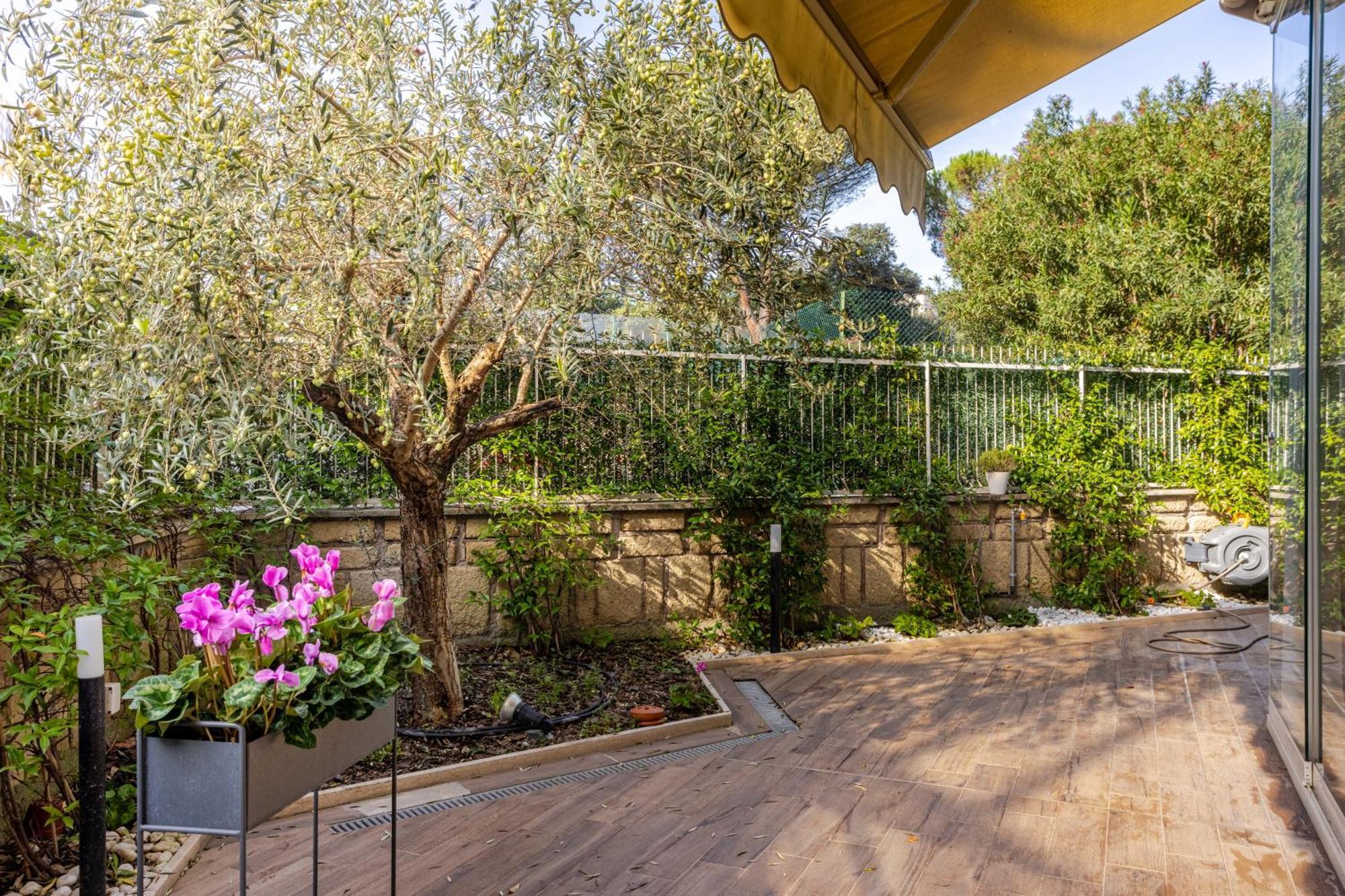 Fleming Hill - Free Private Parking & Garden Appartamento