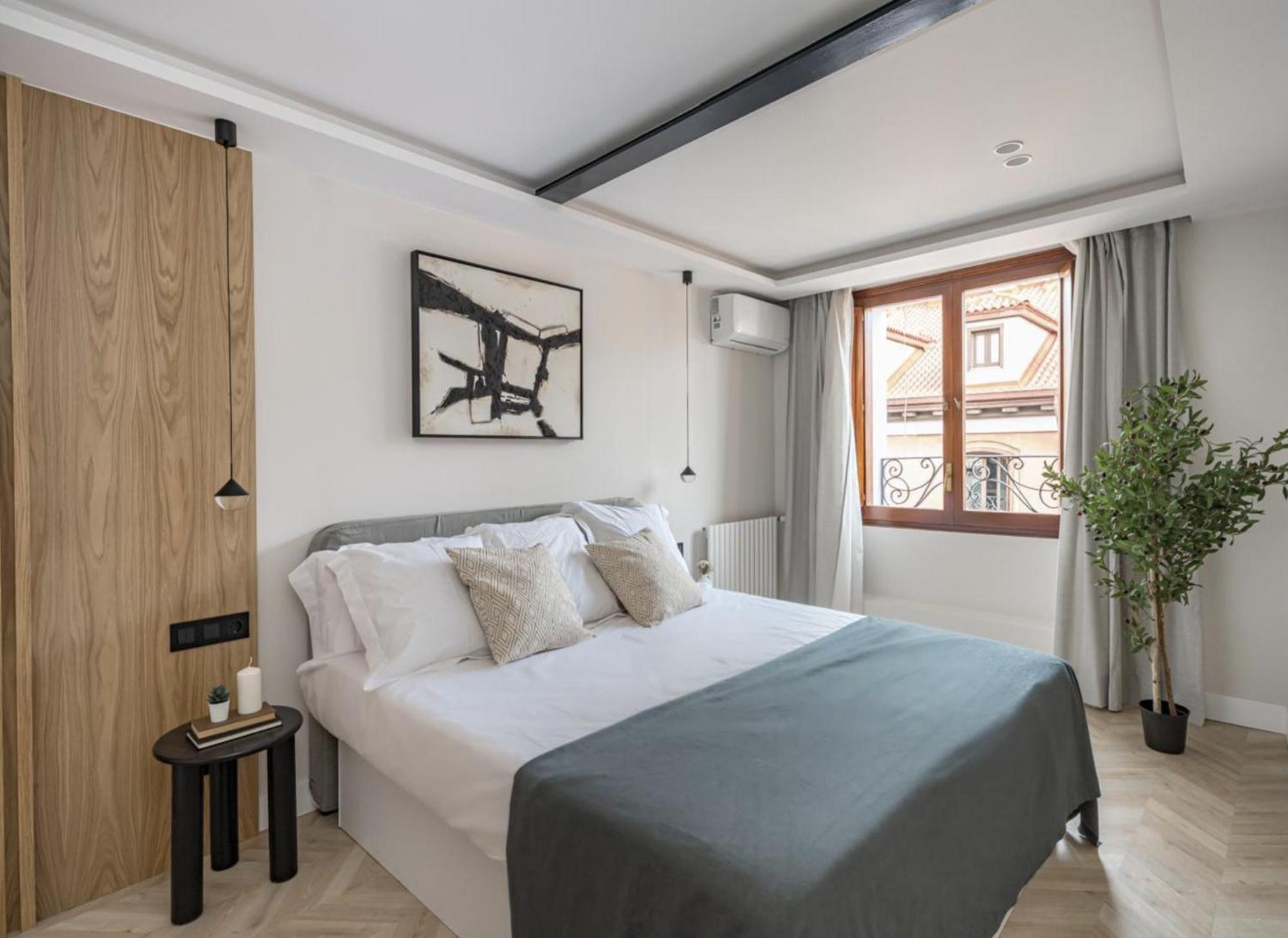 Cosy And Stylish In A Lively Area Of Apartment