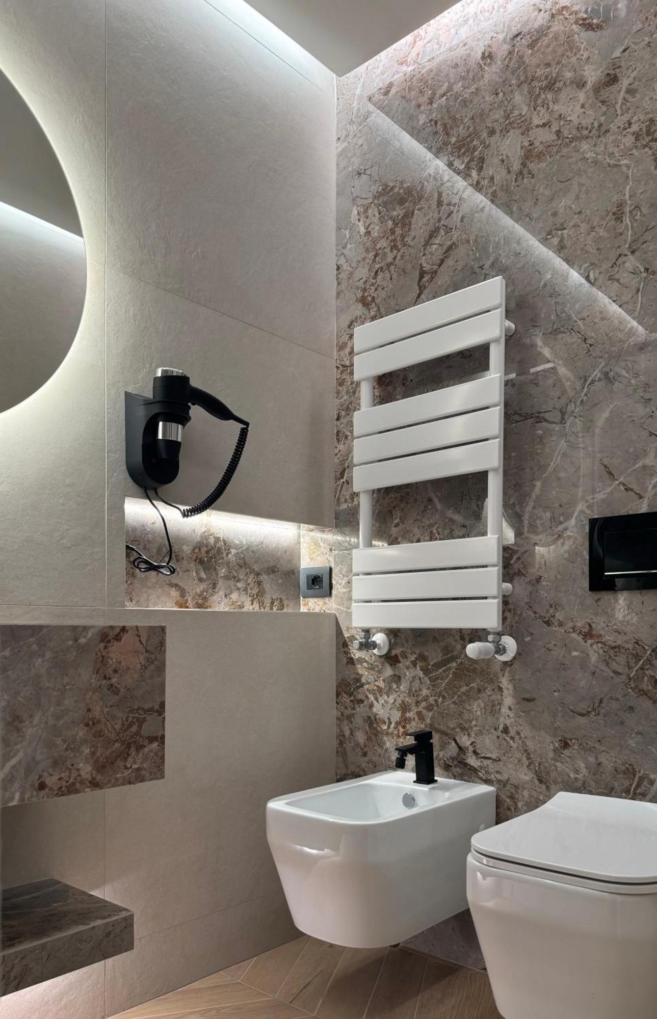 Luxury 56 * Rome