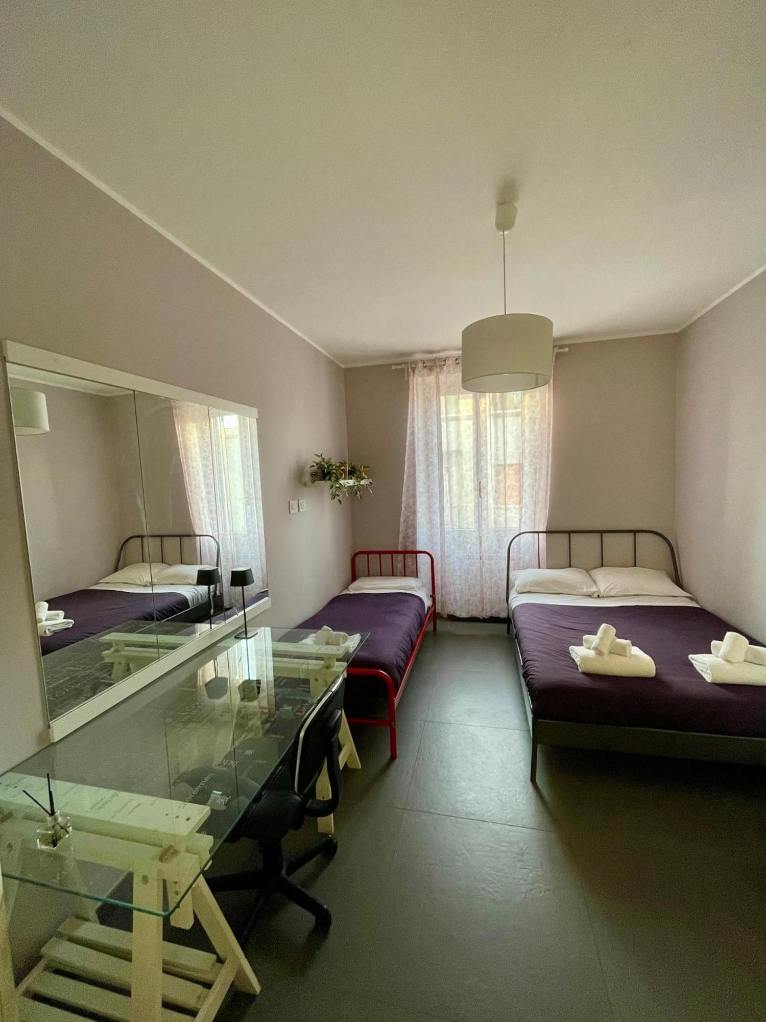 Apartment Privatehouseinrome *