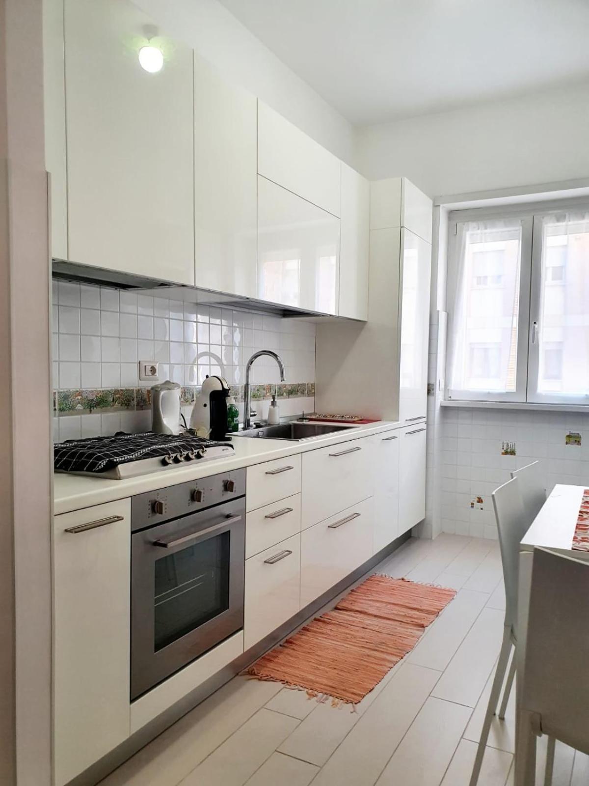 Apartment Vimercati 45 Rome