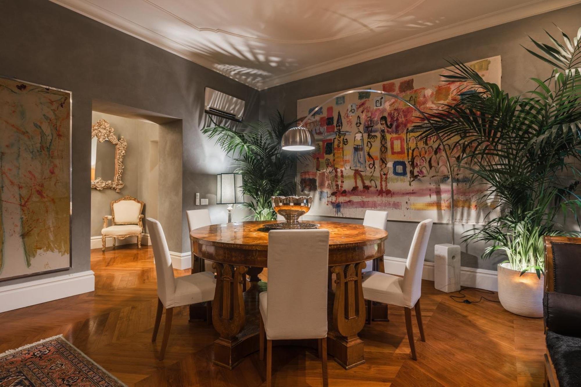 Mega Gold Apartment *