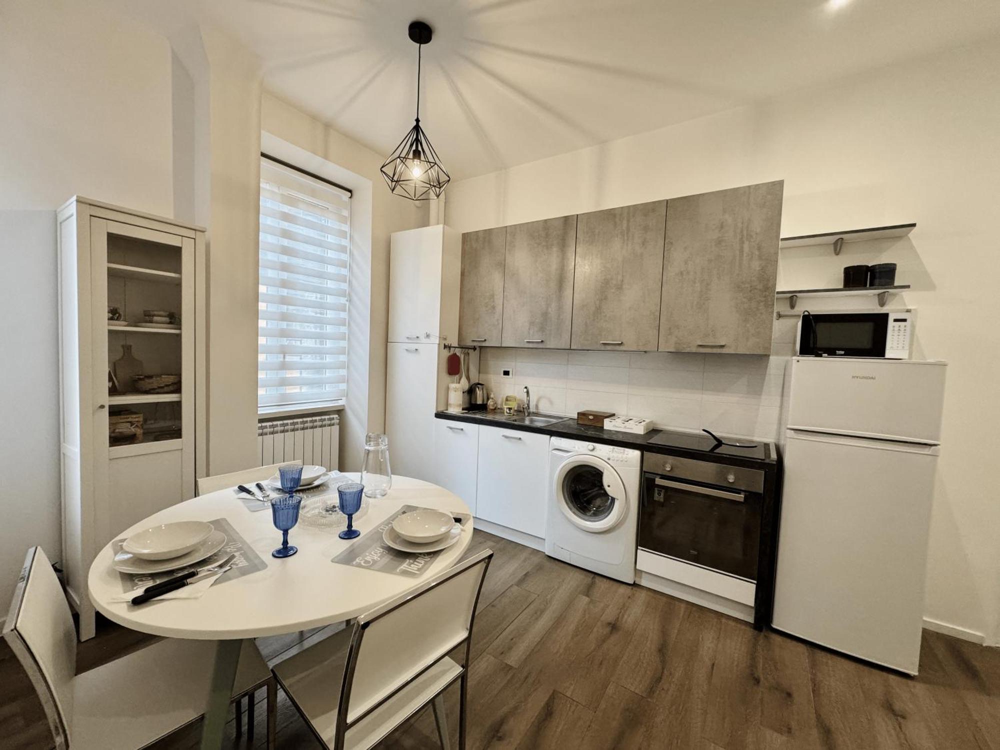 Trastevere Hill Colosseum Apartment