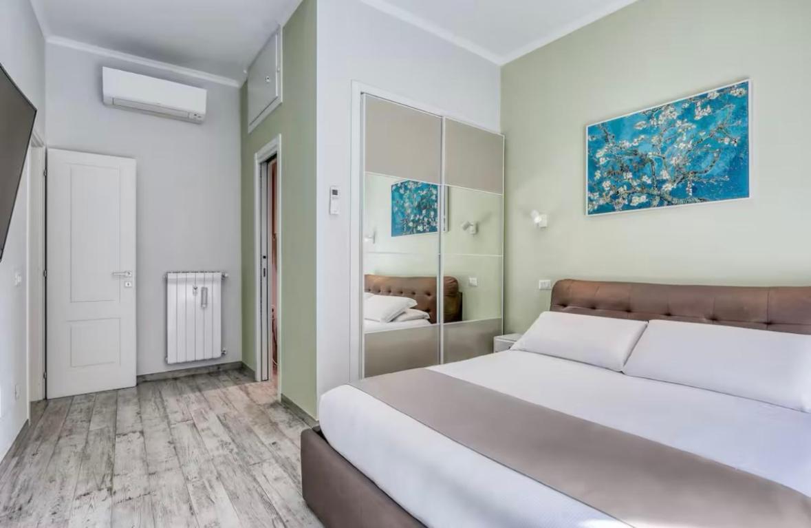 Don Bosco Luxury Jacuzzi Apartment *