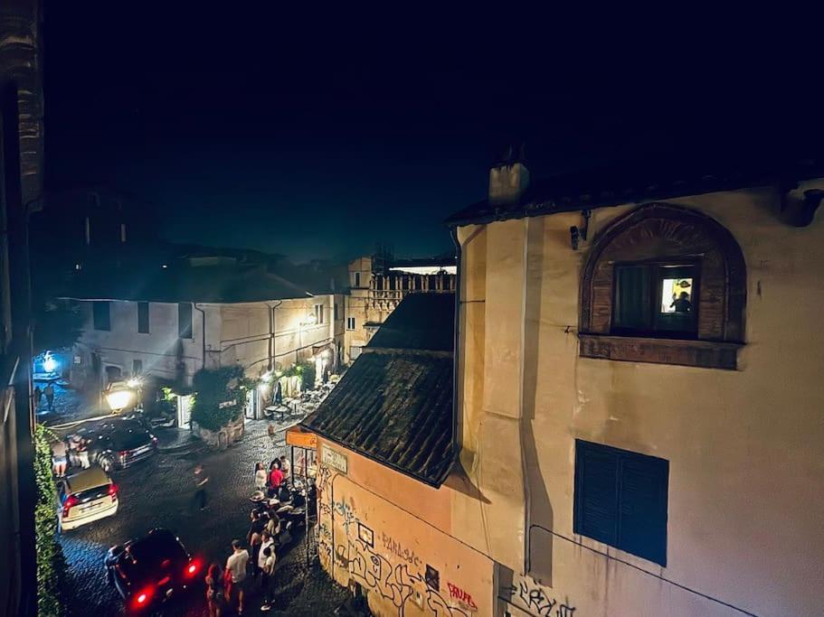 Appartamento Scala 31 Trastevere Roma