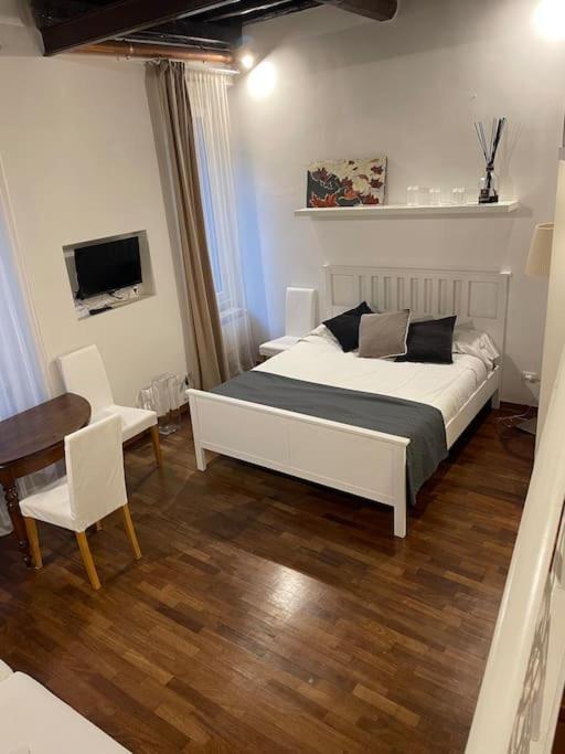 Apartment Tata Monti Rome