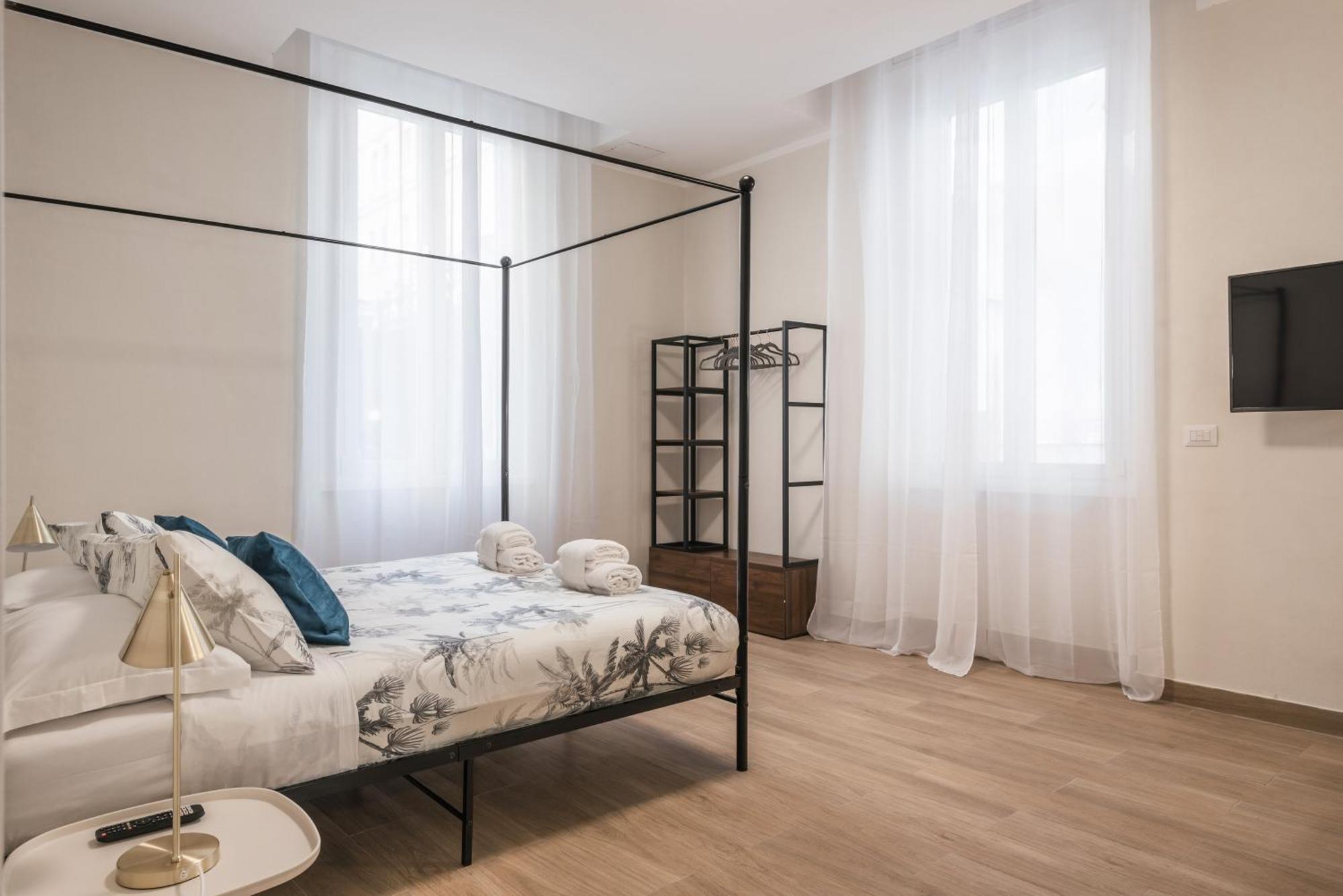 C1 Class Apartments, 2 Delux, Max 6 Persone Distante 15 Minuti A Piedi Da Fontana Di Trevi Appartamento *