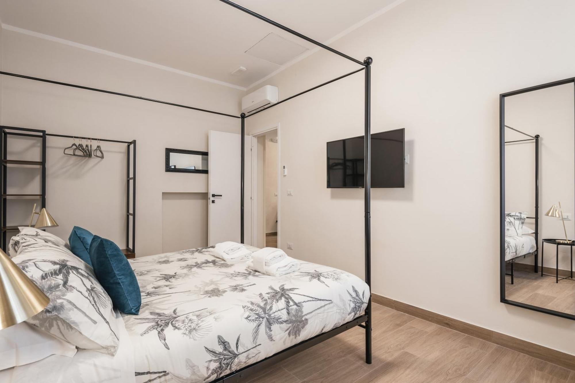 C1 Class Apartments, 2 Delux, Max 6 Persone Distante 15 Minuti A Piedi Da Fontana Di Trevi Appartamento *