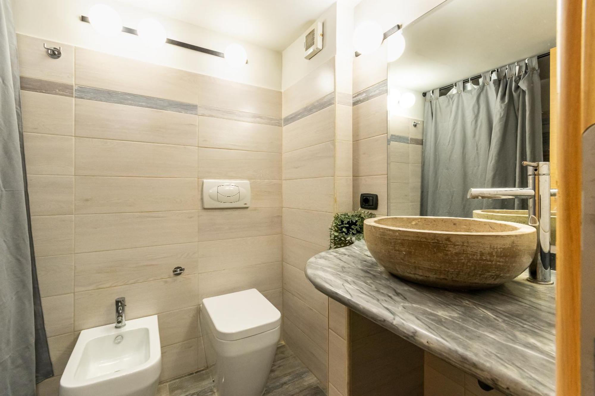 The Hive - In Trastevere