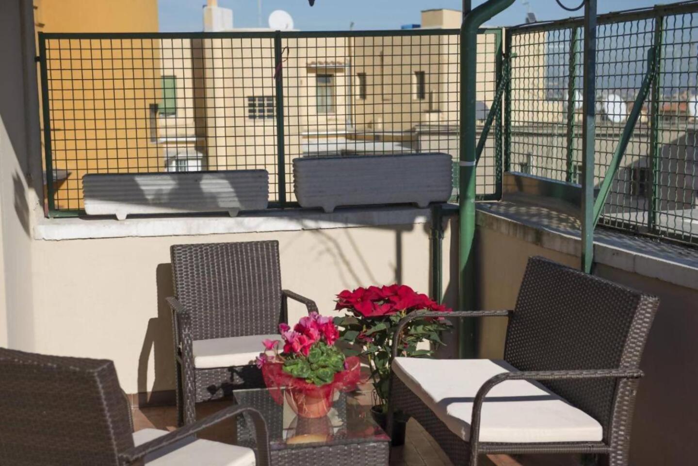 Apartment Delightful Penthouse View St Peter *
