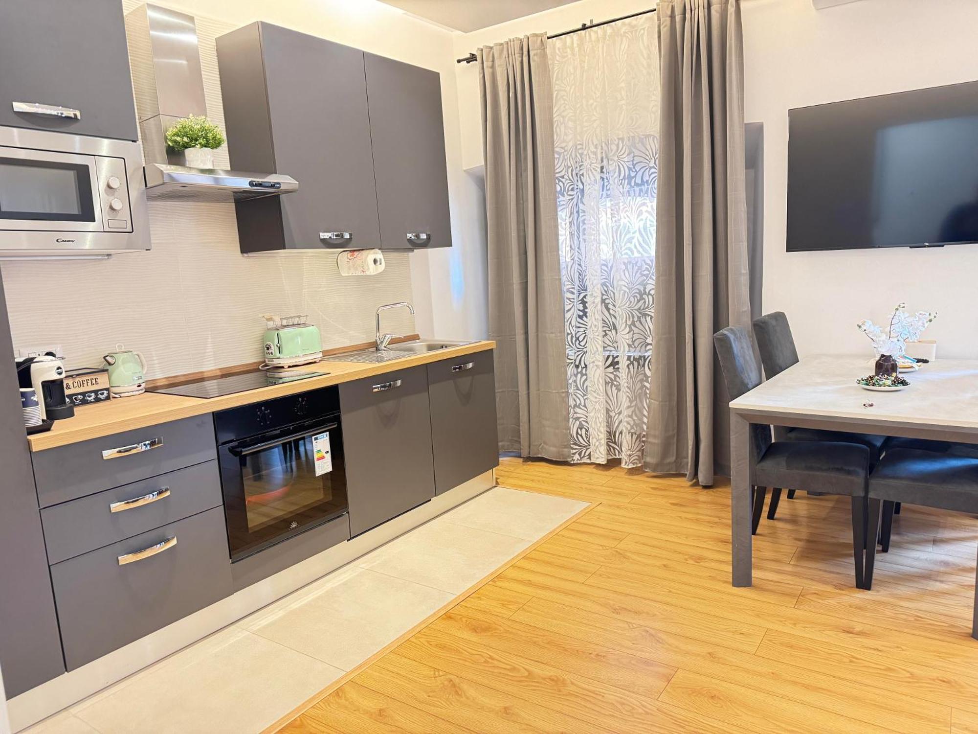 Sweet House Via Dei Gracchi Apartment *