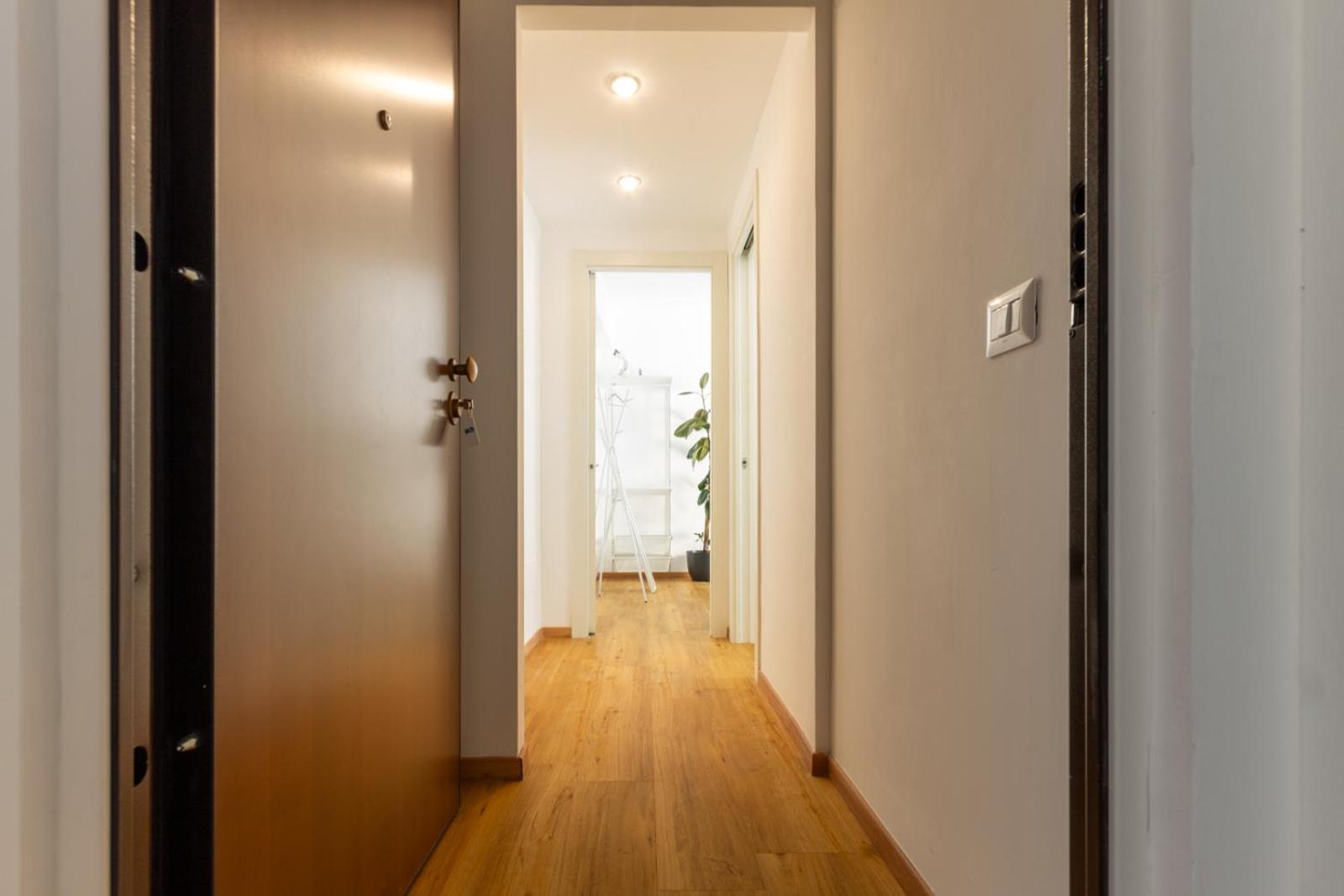 Cozy Vatican Apartment