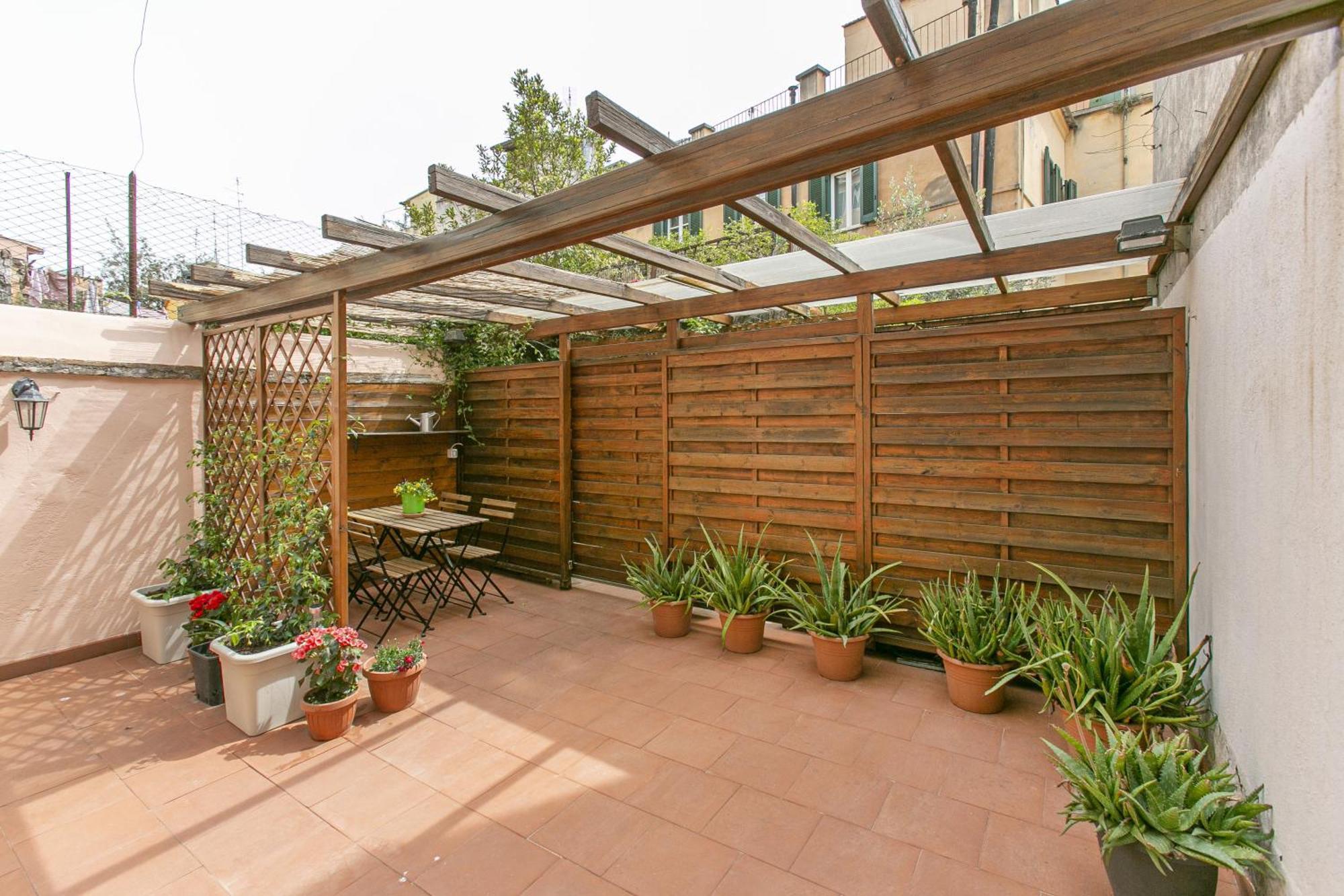 Apartment C M La Terrasse Di Monti Rome