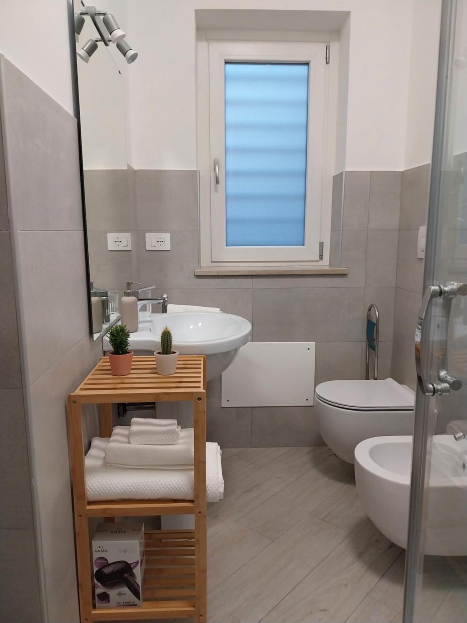 La Vela 2 Aparthotel Rome