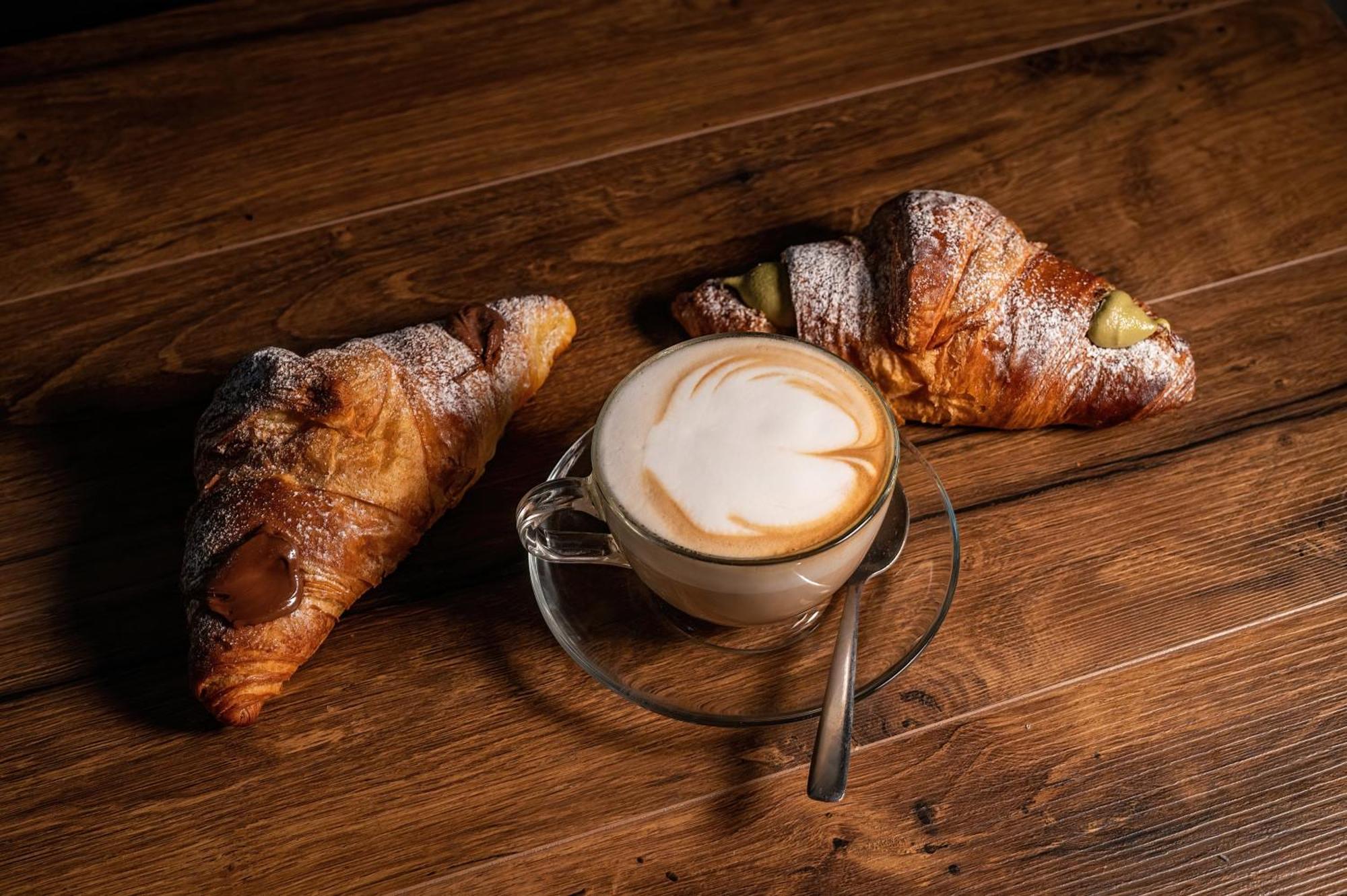 Couette-café Il Magnifico Superior 400m From Tiburtina Railway Station And 290m From Metro