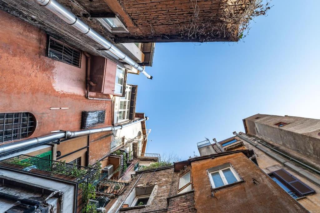 Casa Trilussa, Luxury House With Terrace - Trastevere Apartment Rome