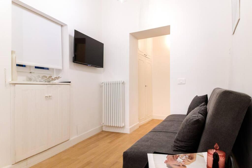 Casa Trilussa, Luxury House With Terrace - Trastevere Apartment