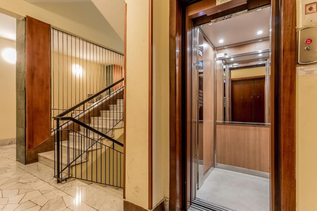Metro A - Casa Comfort A 20 Minuti Dal Centro Di Apartment *