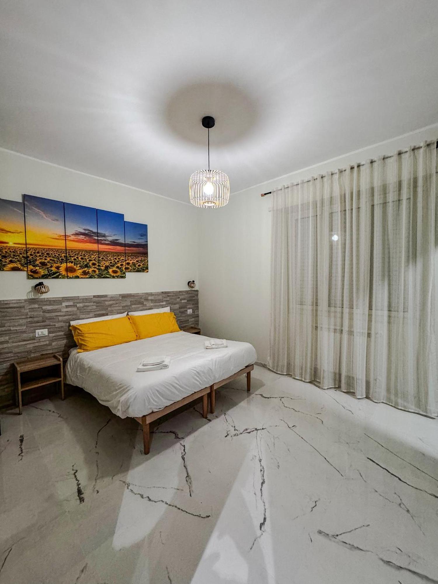 Guest house Little Gardens Rome