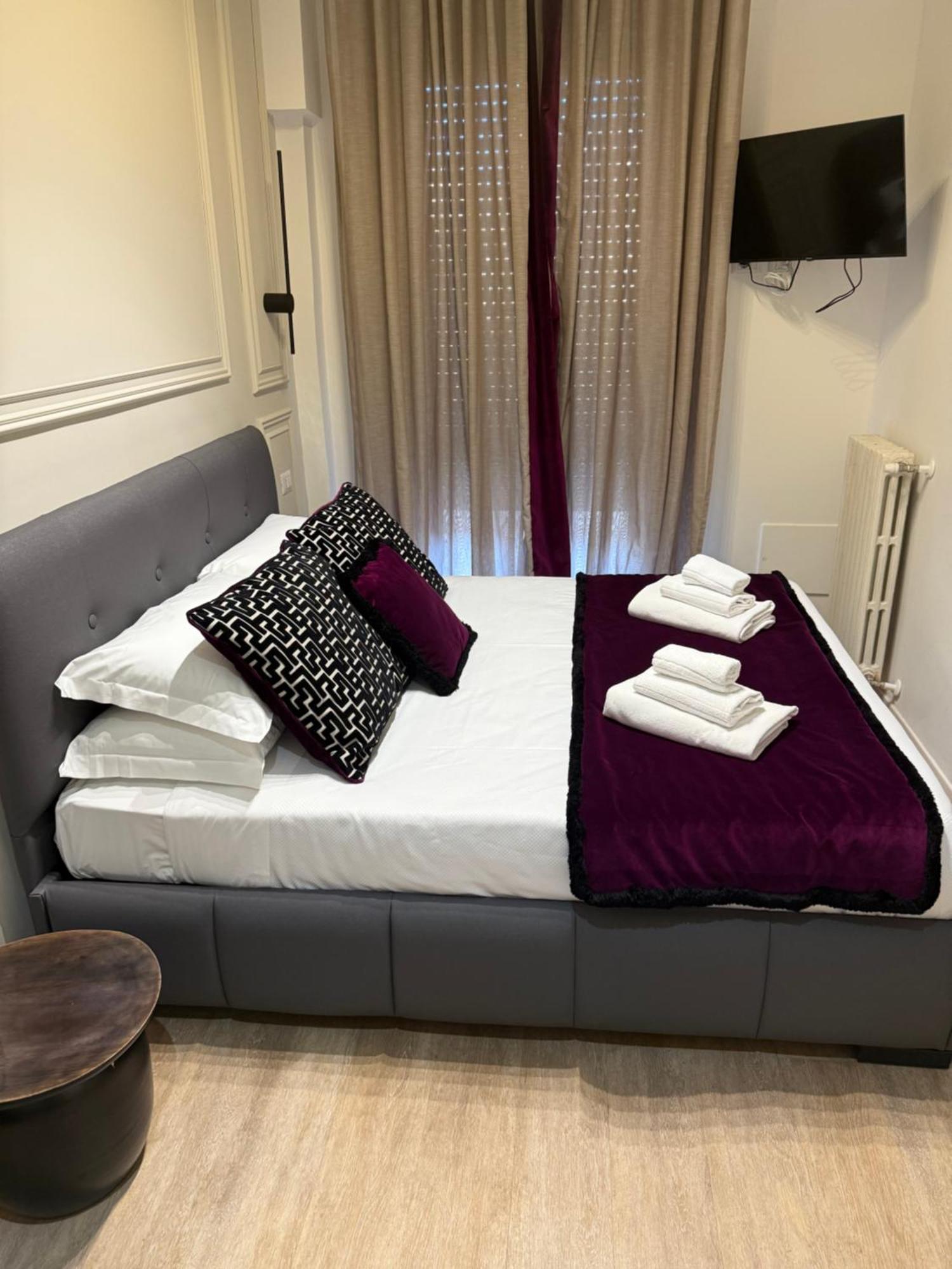 Xcross Basilica San Paolo Guest house Rome
