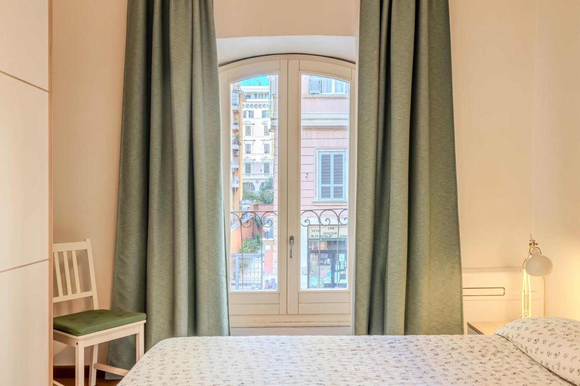 Charme E Stile A Via Foscolo * Roma