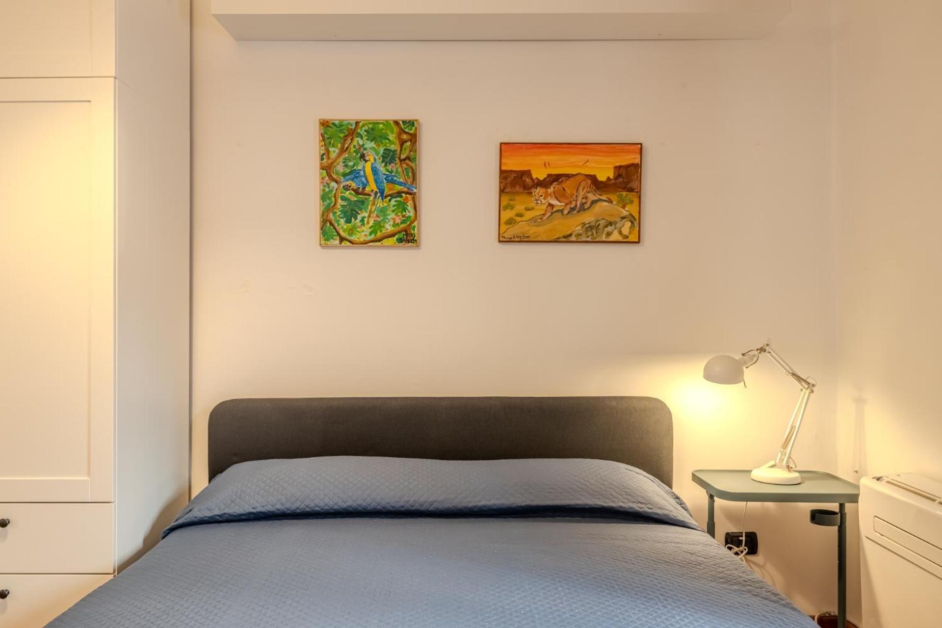 Charme E Stile A Via Foscolo Apartamento