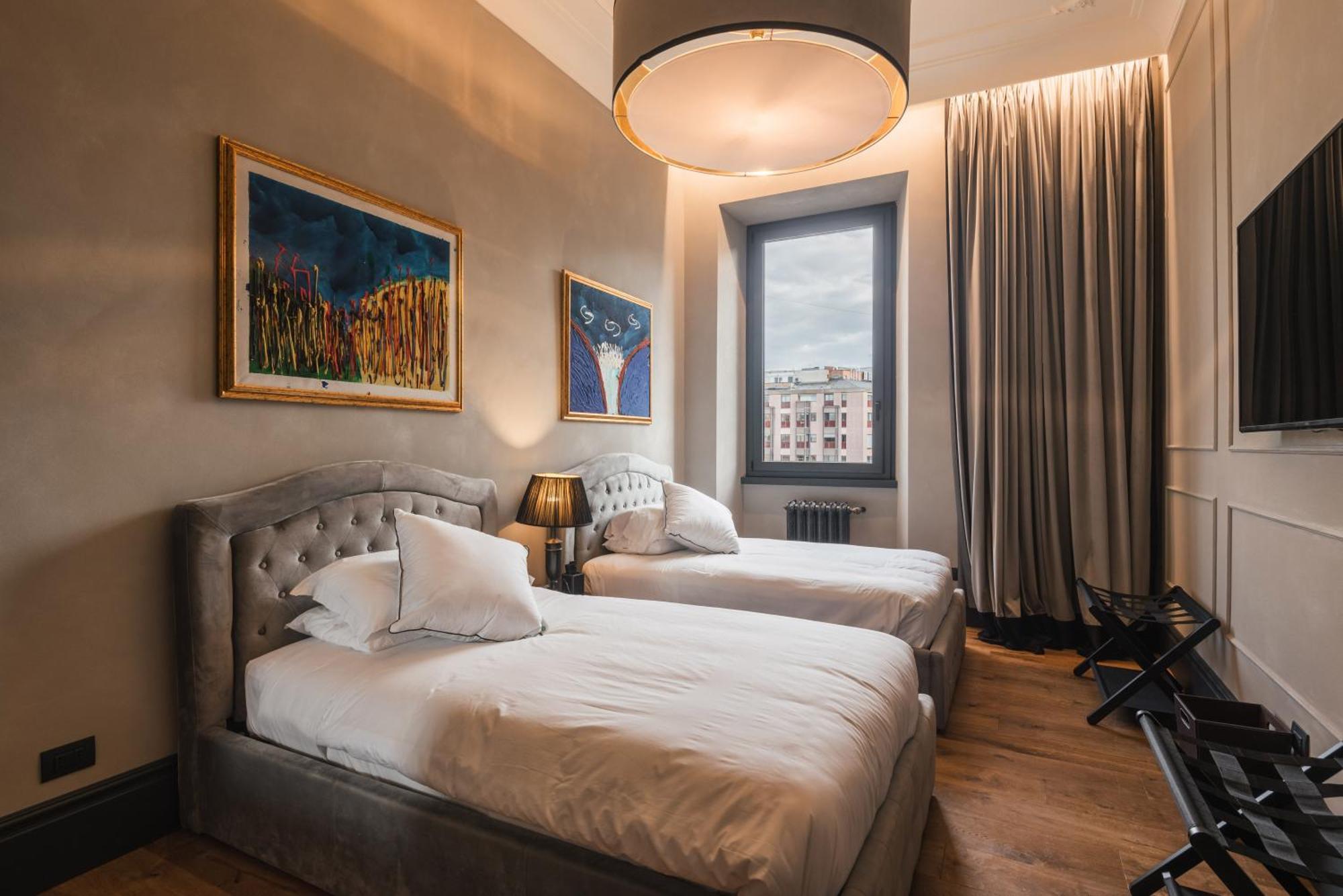 Apartment Mega Royal *