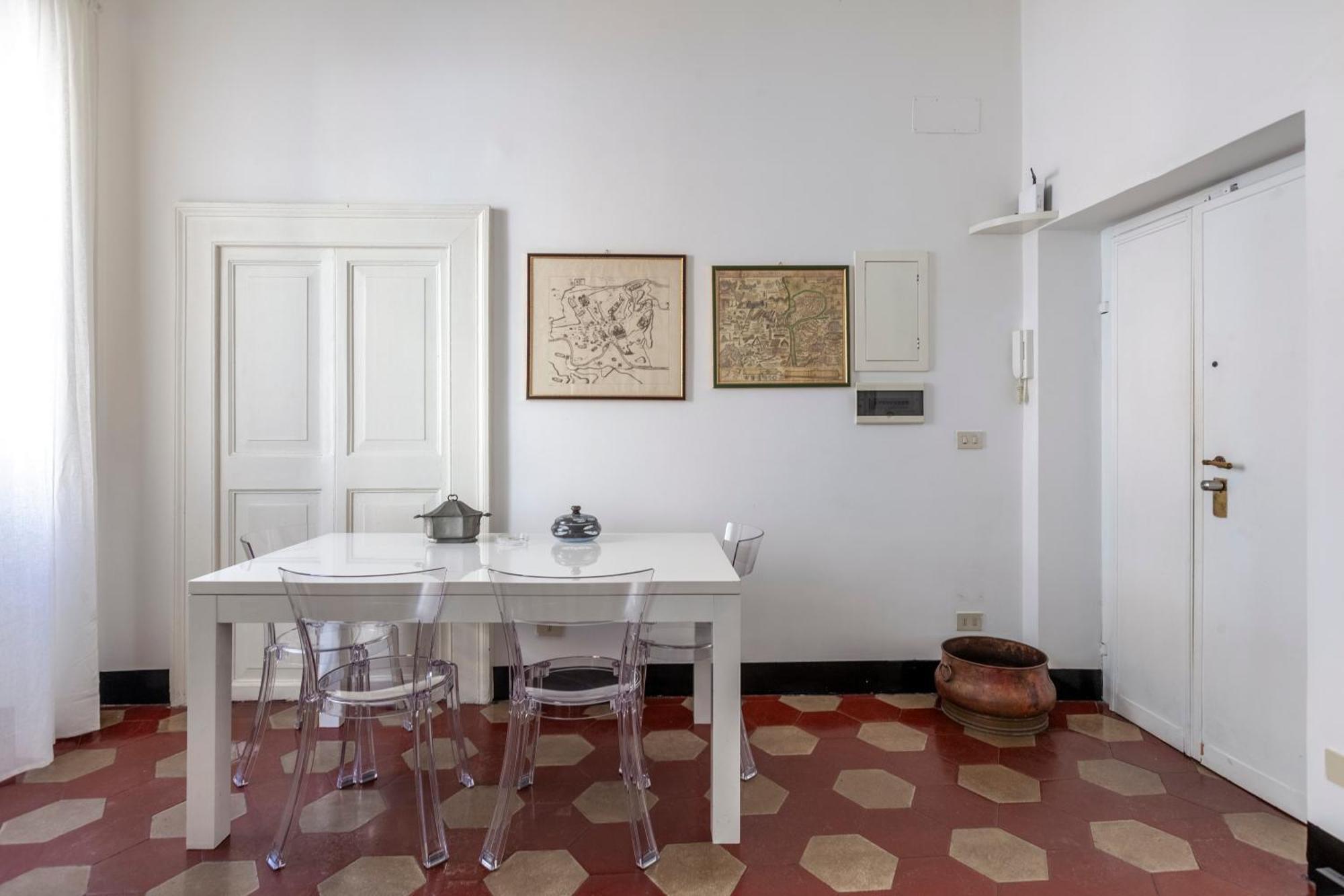 Spanish Steps Charming Apartment, New Opening Apartment *