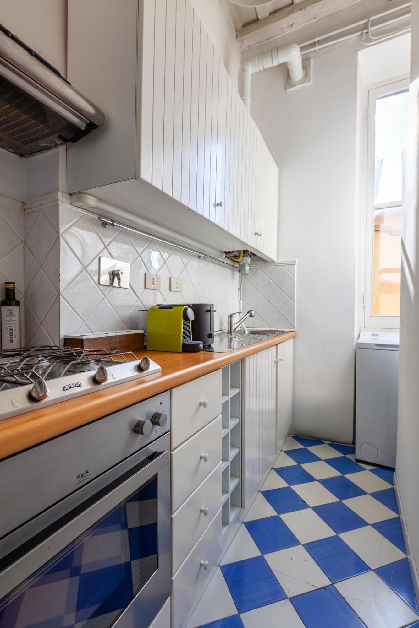 Spanish Steps Charming Apartment, New Opening * Rome