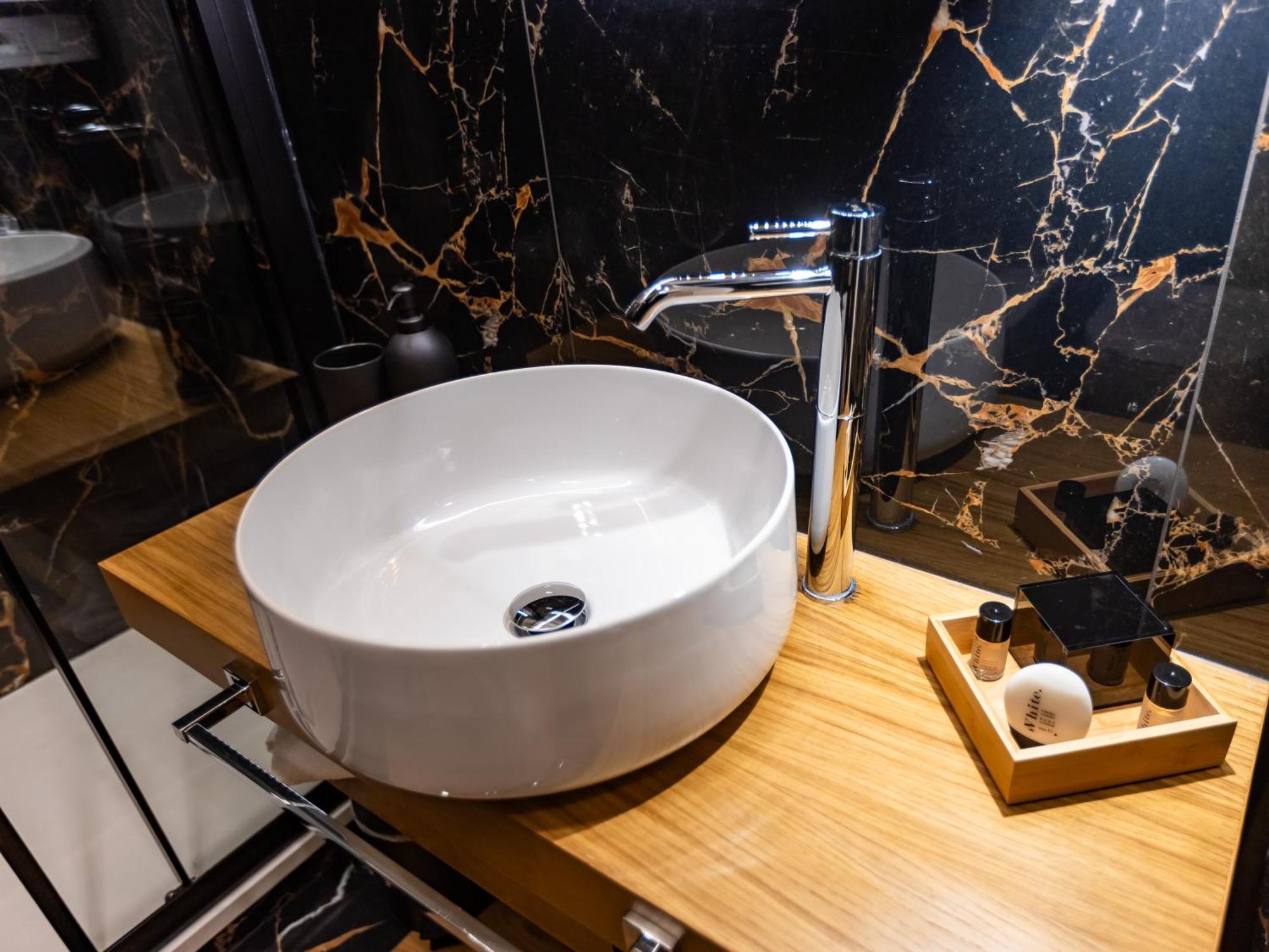 Regola Luxury Relais