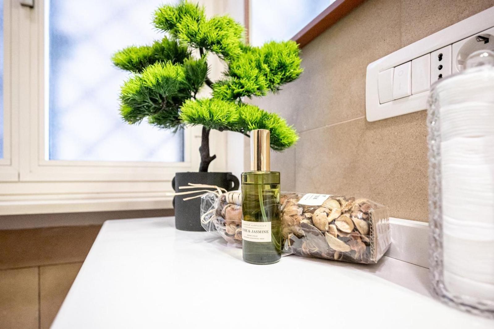 King Size Wifi Air Conditioning Tv50 10min Colosseo-trastevere Roma
