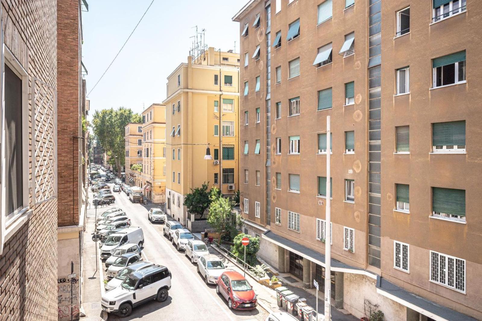 King Size Wifi Air Conditioning Tv50 10min Colosseo-trastevere Appartamento
