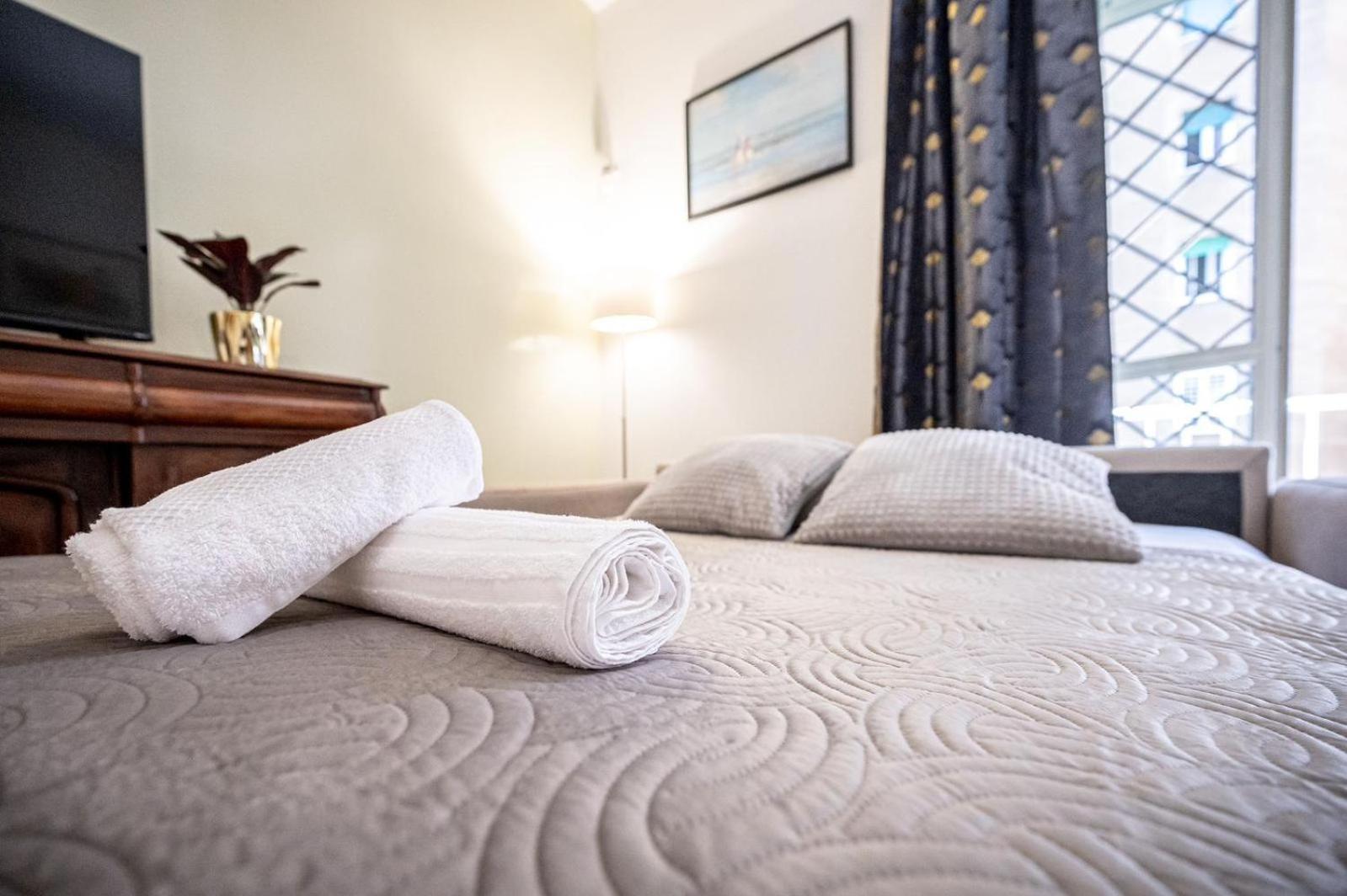 King Size Wifi Air Conditioning Tv50 10min Colosseo-trastevere Appartamento Roma